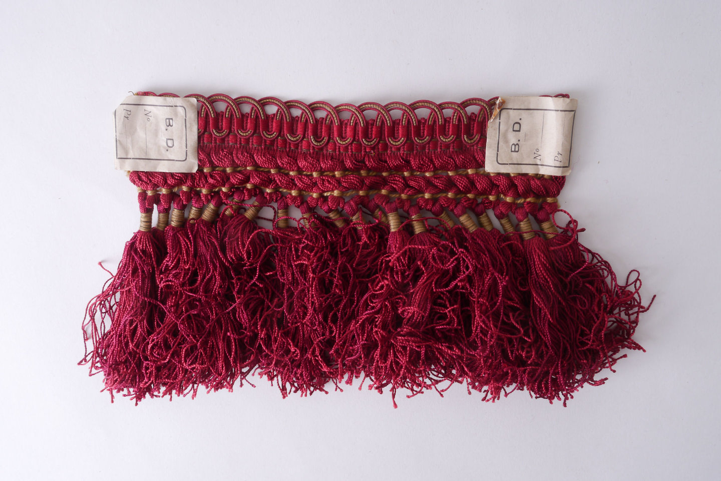 Frange als onderdeel voor het vervaardigen van passement