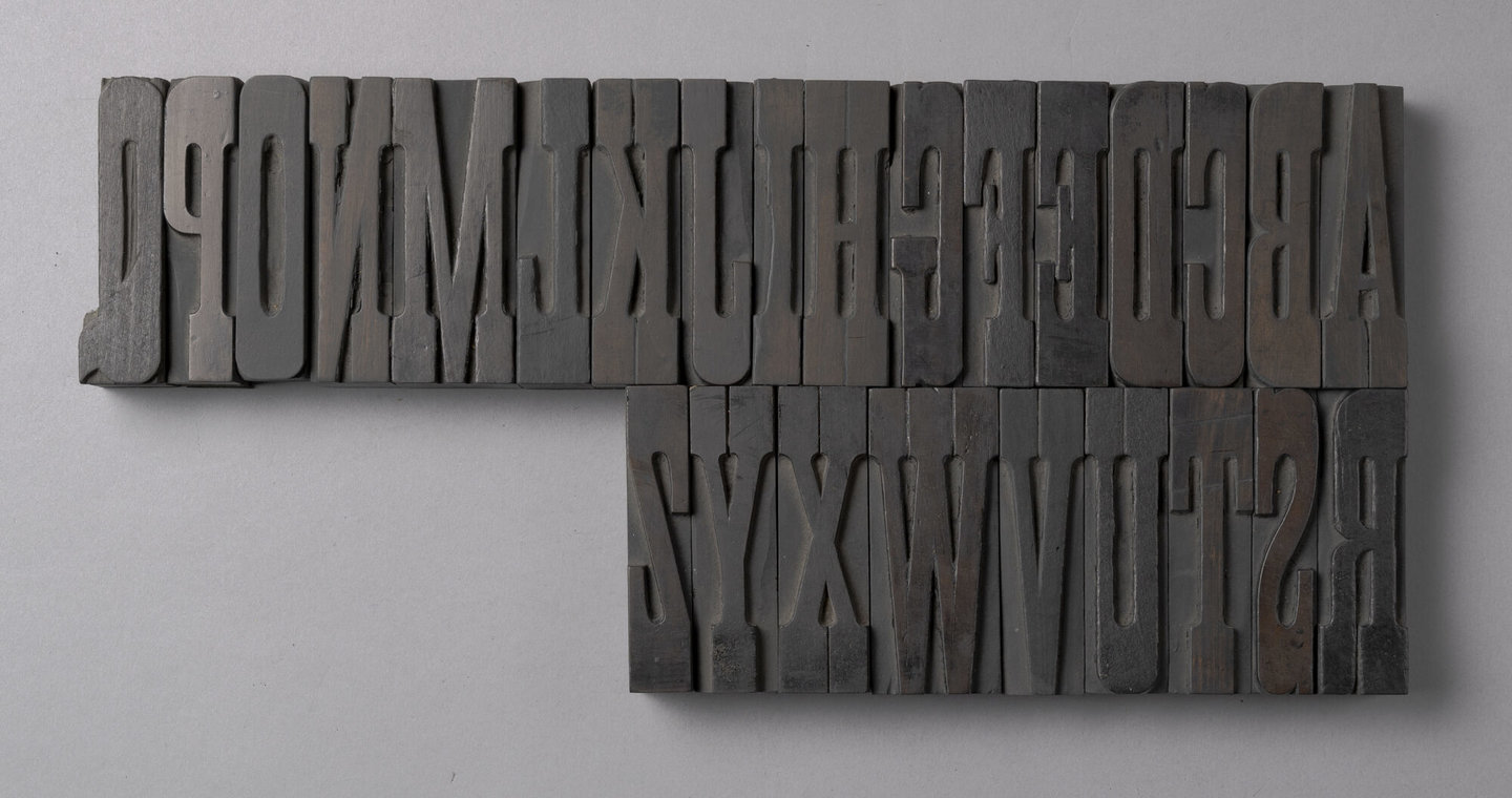 Houten drukletters van het type French Clarendon