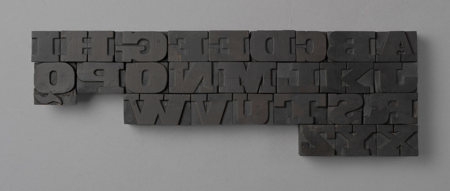 Houten drukletters van het type Antique