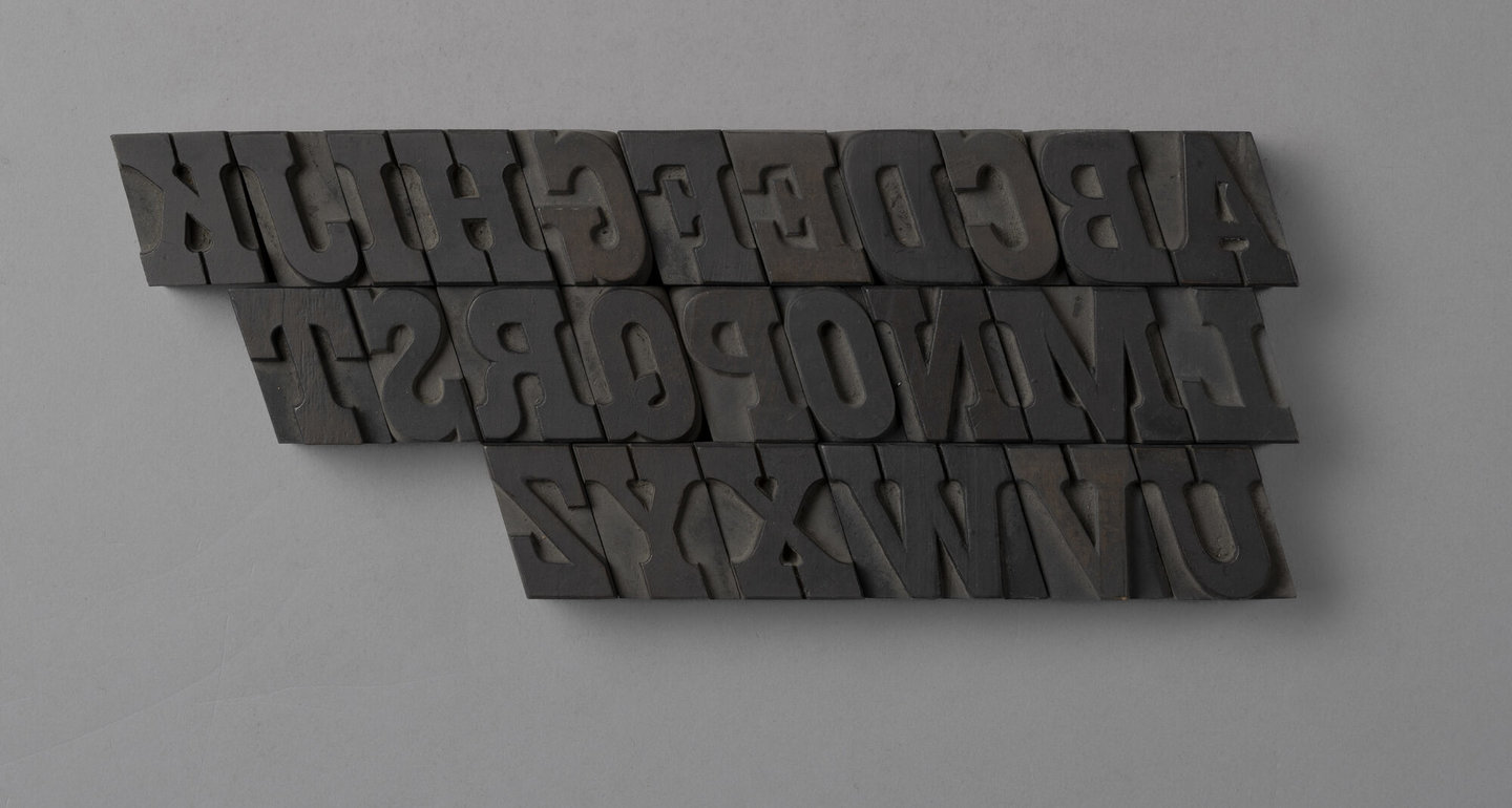 Houten drukletters van het type French Clarendon Italic