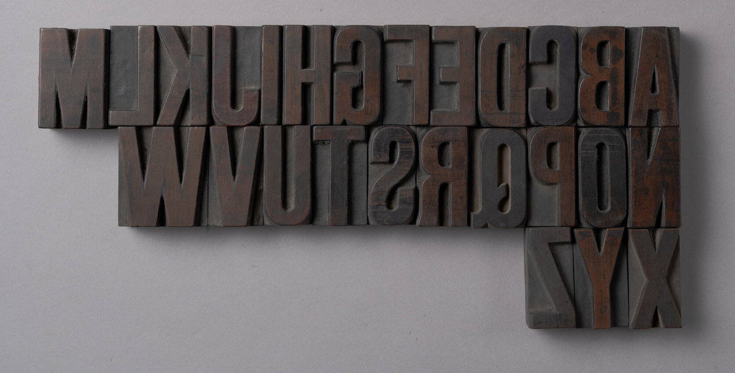 Houten drukletters van het type Gothic