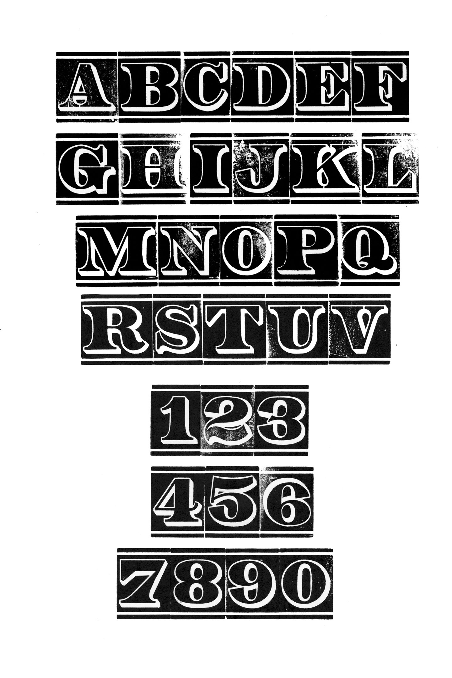 Houten drukletters van het type Roman Shaded Streamer