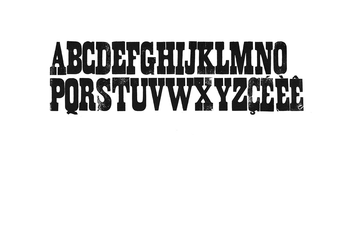 Houten drukletters van het type French Clarendon