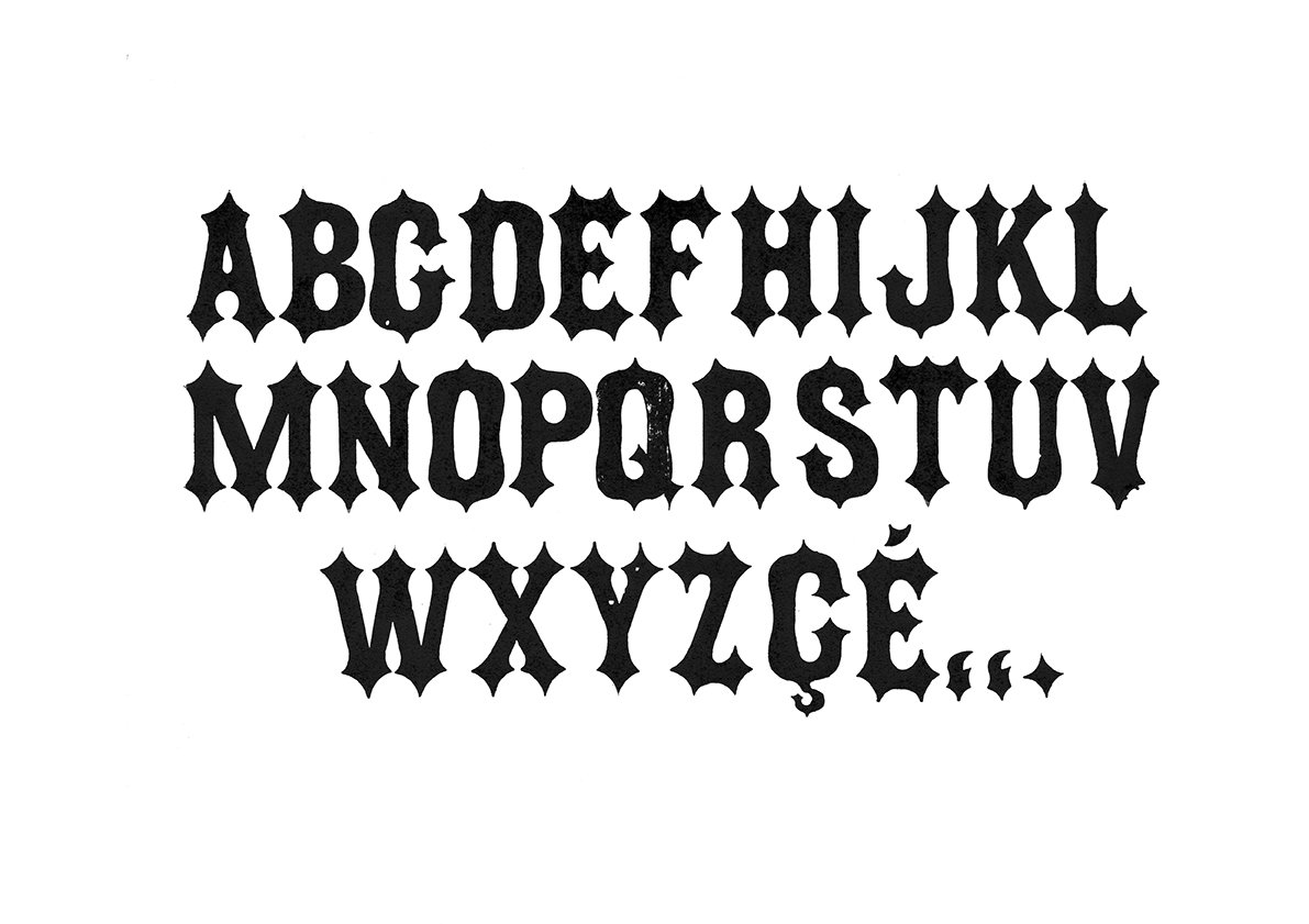 Houten drukletters van het type Gothic Tuscan