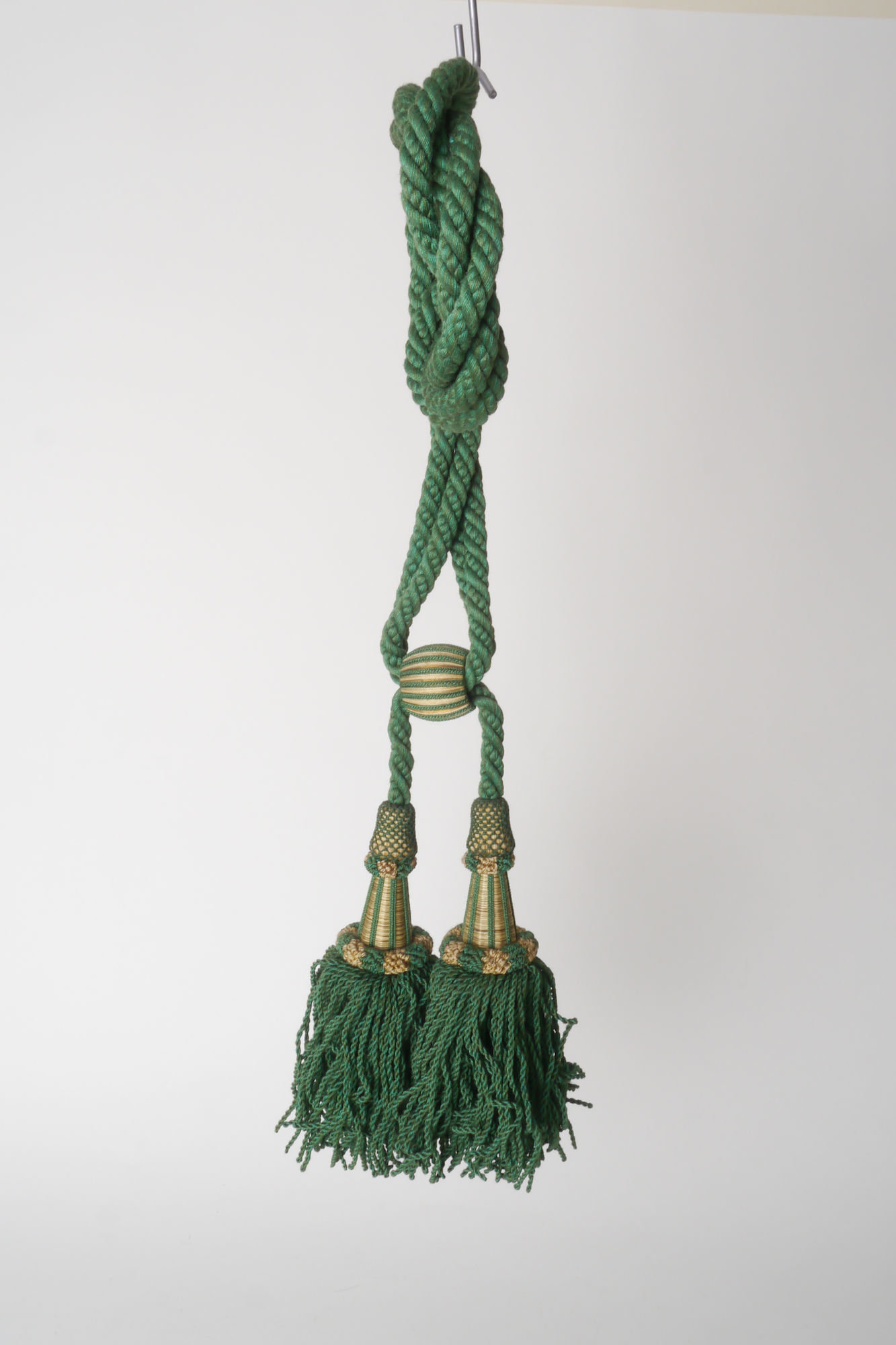 Embrasse om gordijn open te houden met 2 kwasten