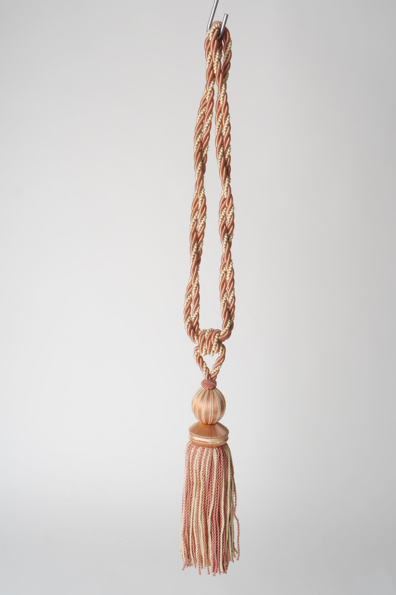 Embrasse om gordijn open te houden met 1 kwast