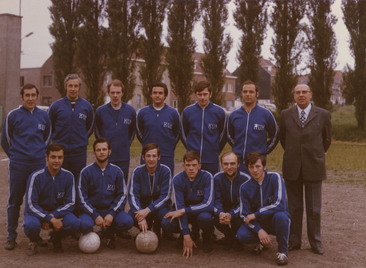 Bedrijfsvoetbalploeg van de Koninklijke Unie van de Middenstand