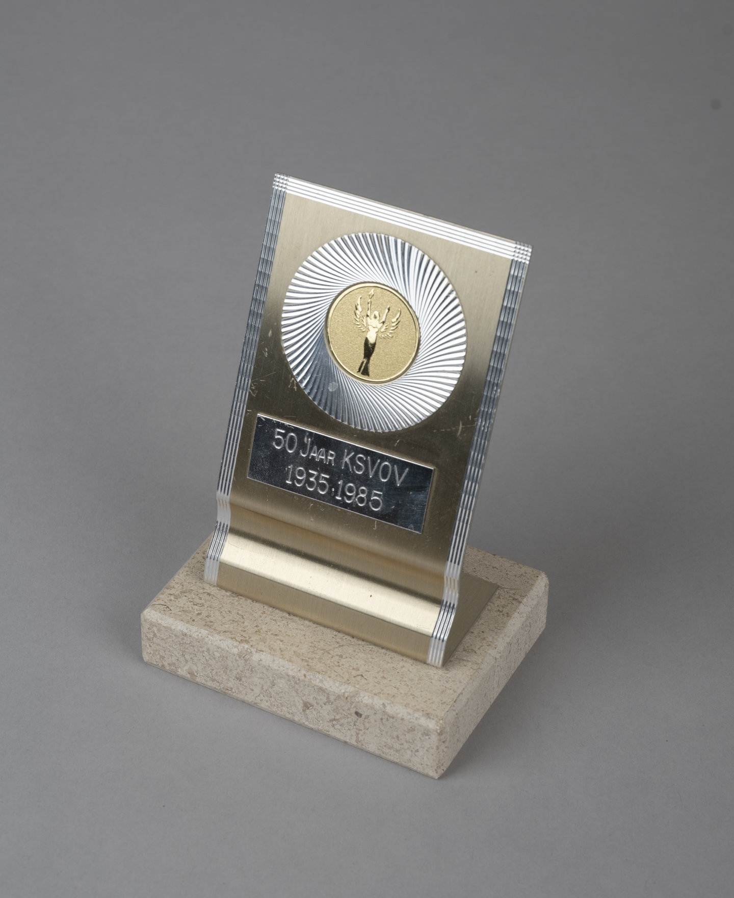 Aandenken ter gelegenheid van 50-jarig bestaan van de KSVOV