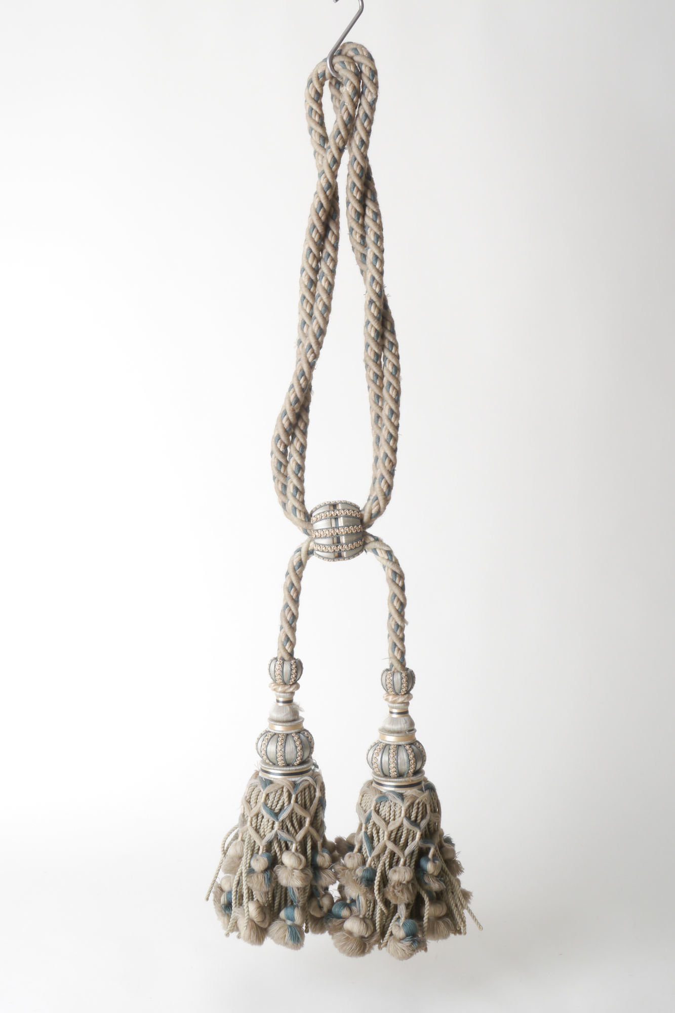 Embrasse om gordijn open te houden met 2 kwasten