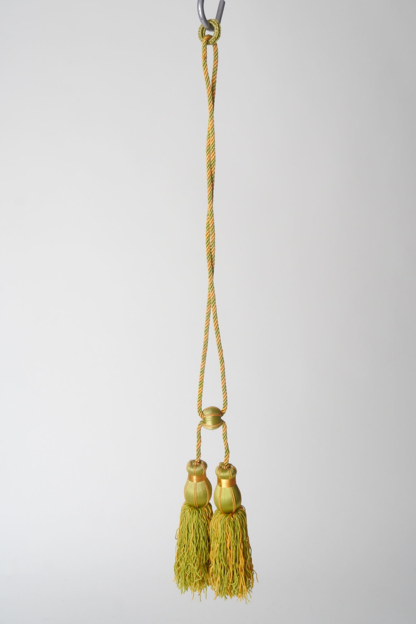 Embrasse om gordijn open te houden met 2 kwasten