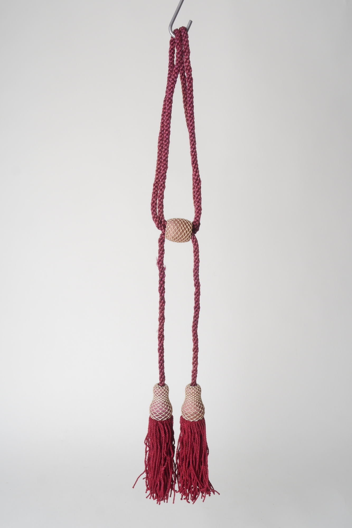 Embrasse om gordijn open te houden met 2 kwasten