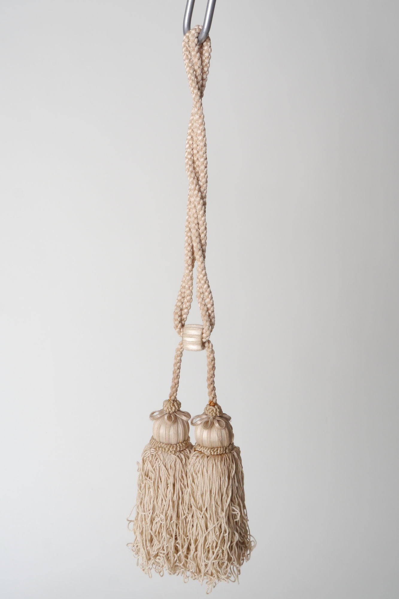 Embrasse om gordijn open te houden met 2 kwasten