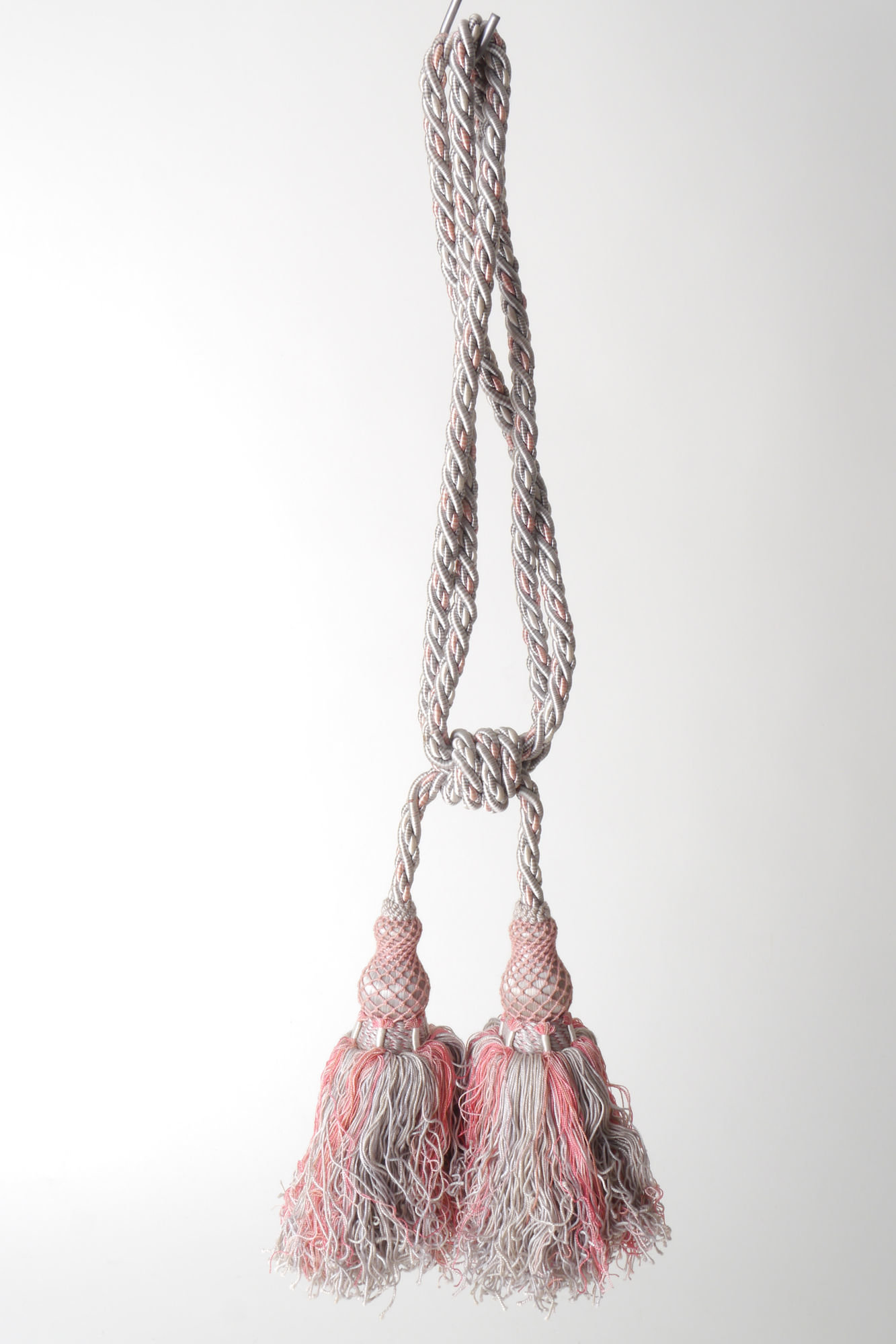 Embrasse om gordijn open te houden met 2 kwasten