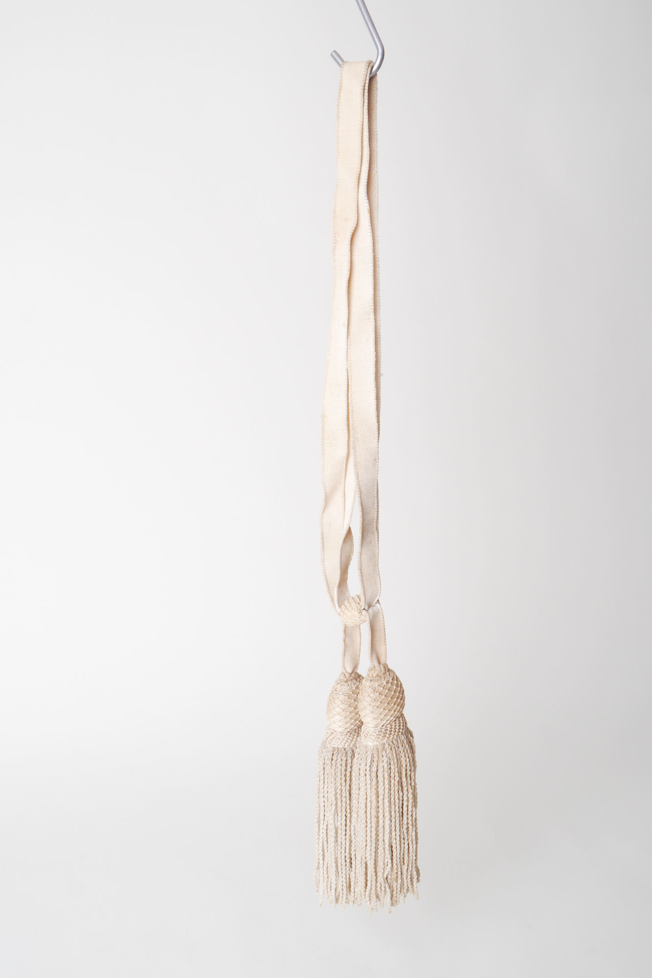 Embrasse om gordijn open te houden met 2 kwasten