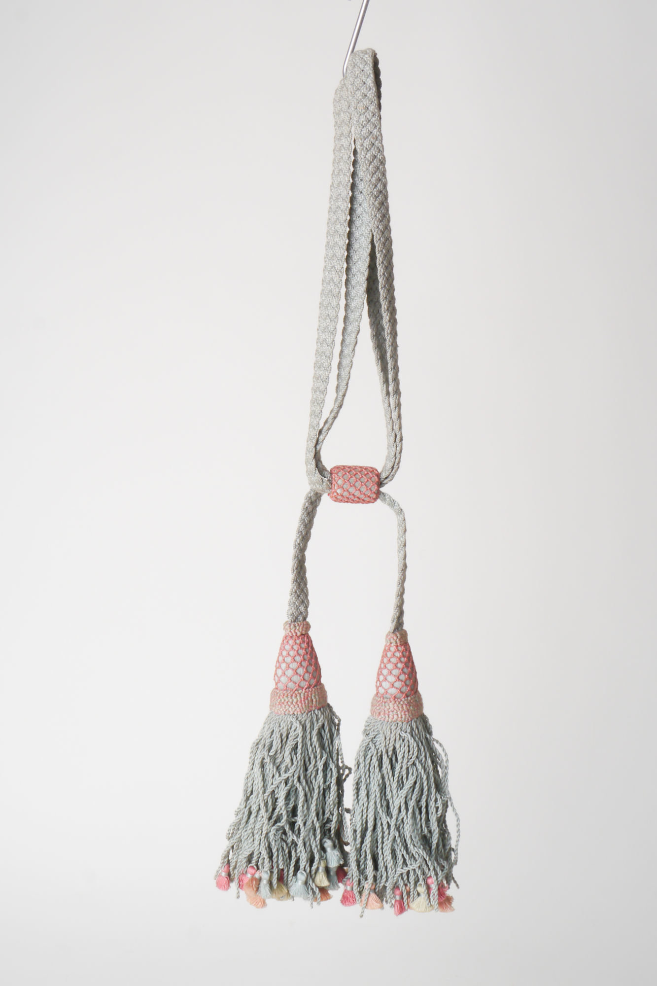 Embrasse om gordijn open te houden met 2 kwasten