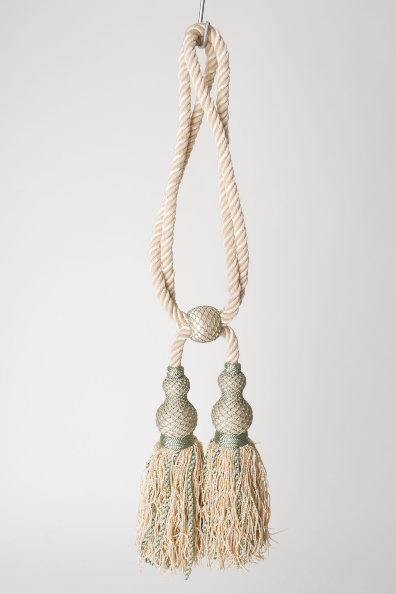 Embrasse om gordijn open te houden met 2 kwasten