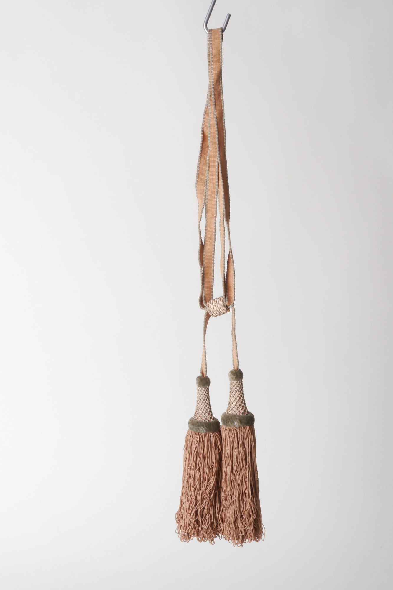 Embrasse om gordijn open te houden met 2 kwasten