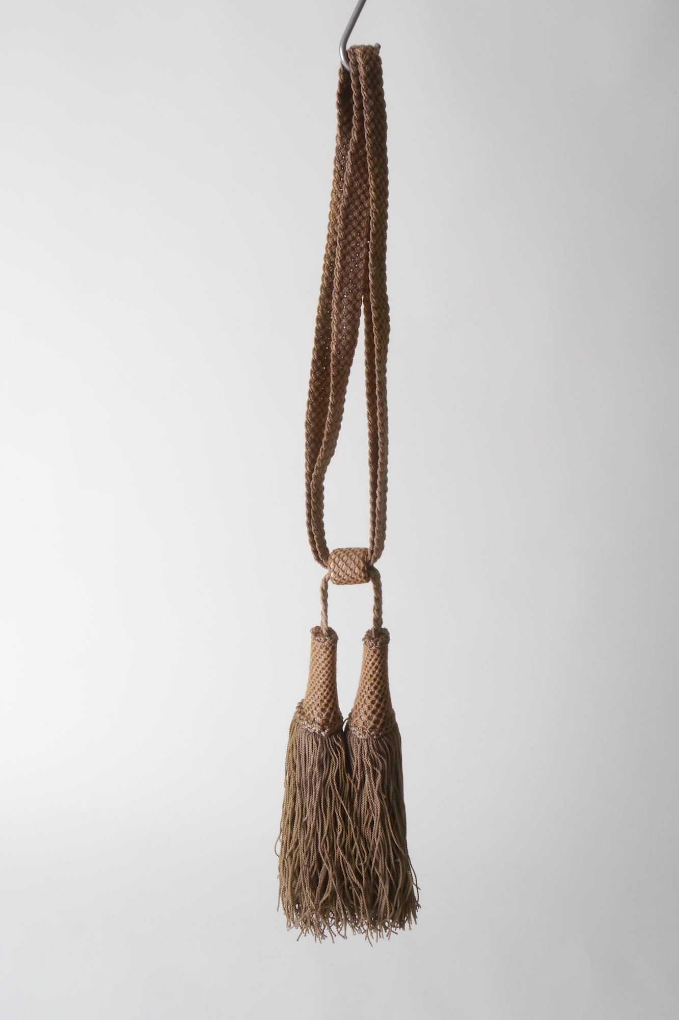 Embrasse om gordijn open te houden met 2 kwasten