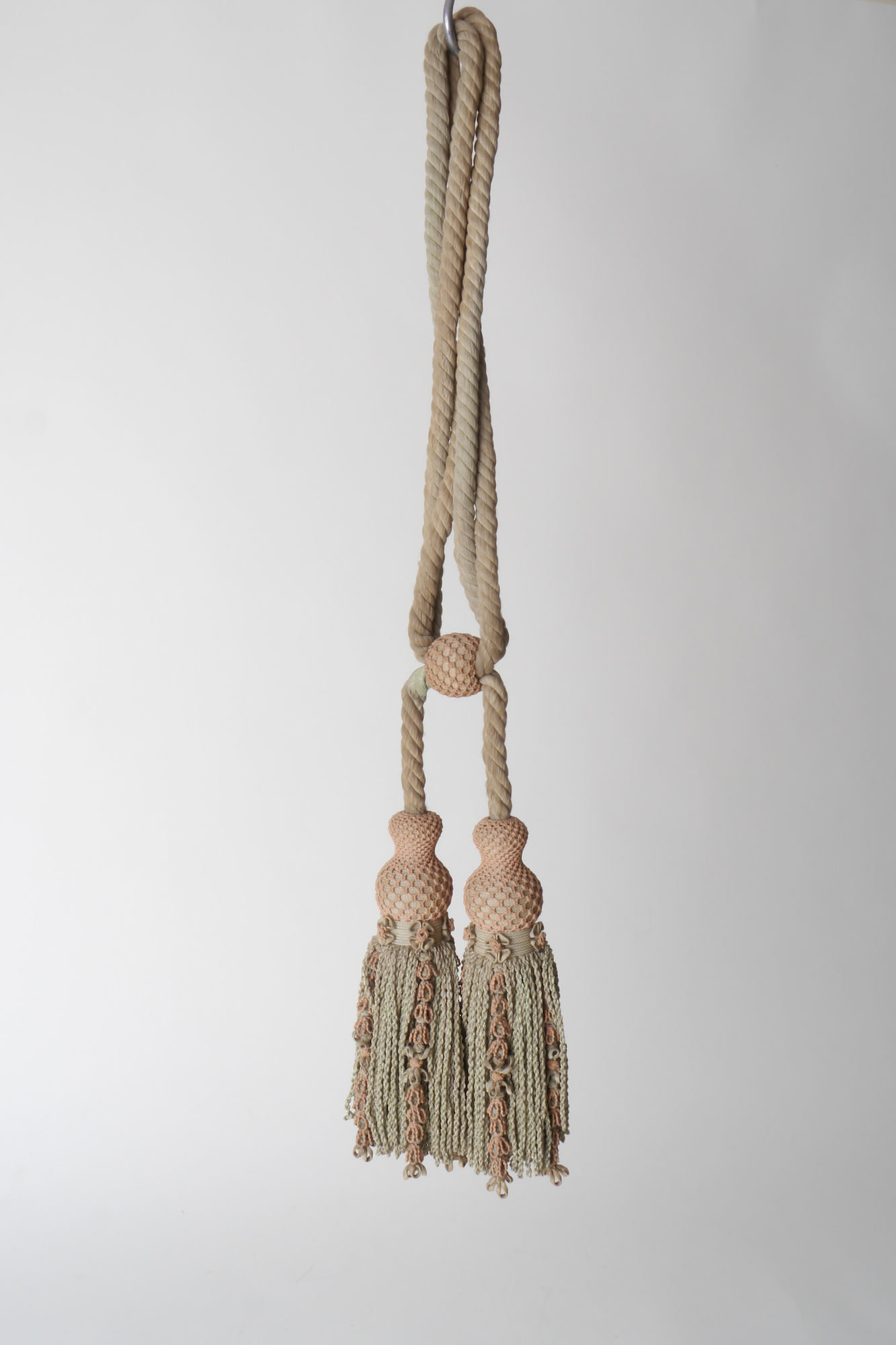 Embrasse om gordijn open te houden met 2 kwasten