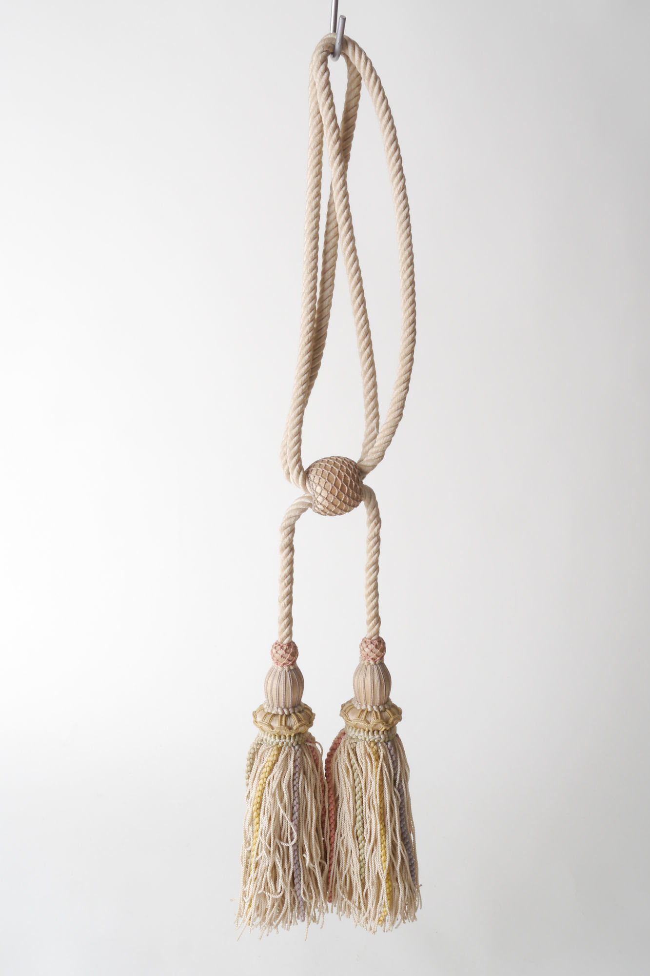 Embrasse om gordijn open te houden met 2 kwasten