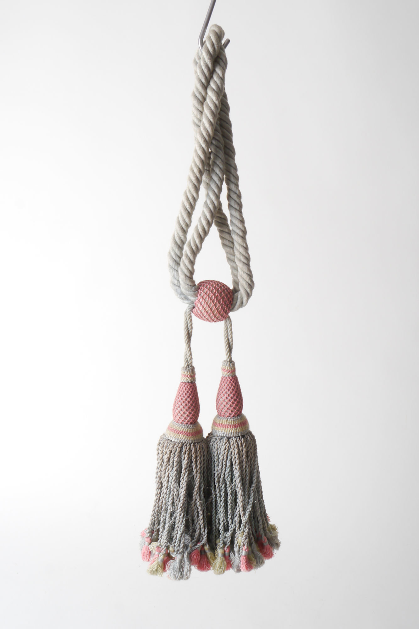 Embrasse om gordijn open te houden met 2 kwasten