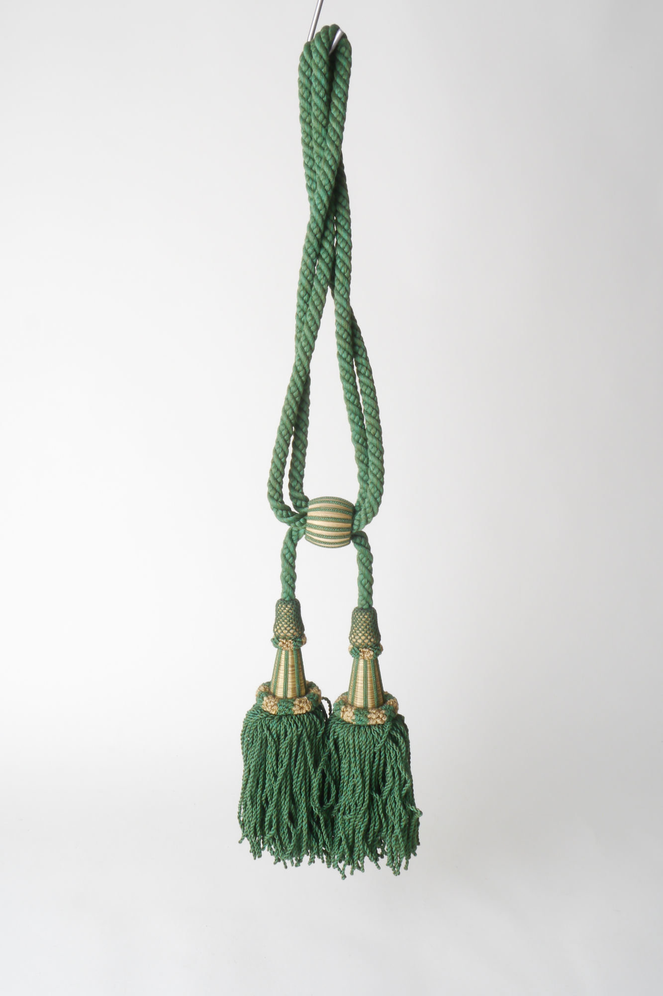 Embrasse om gordijn open te houden met 2 kwasten