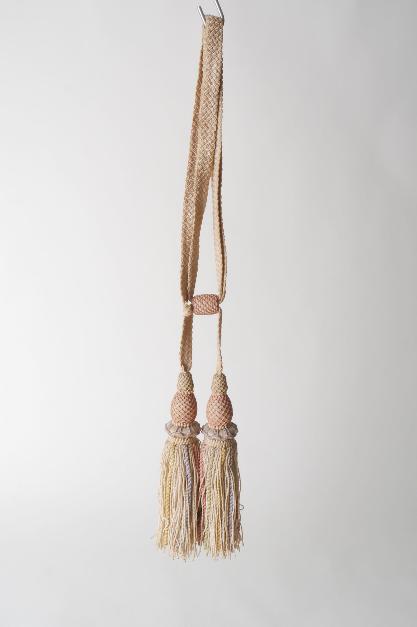 Embrasse om gordijn open te houden met 2 kwasten