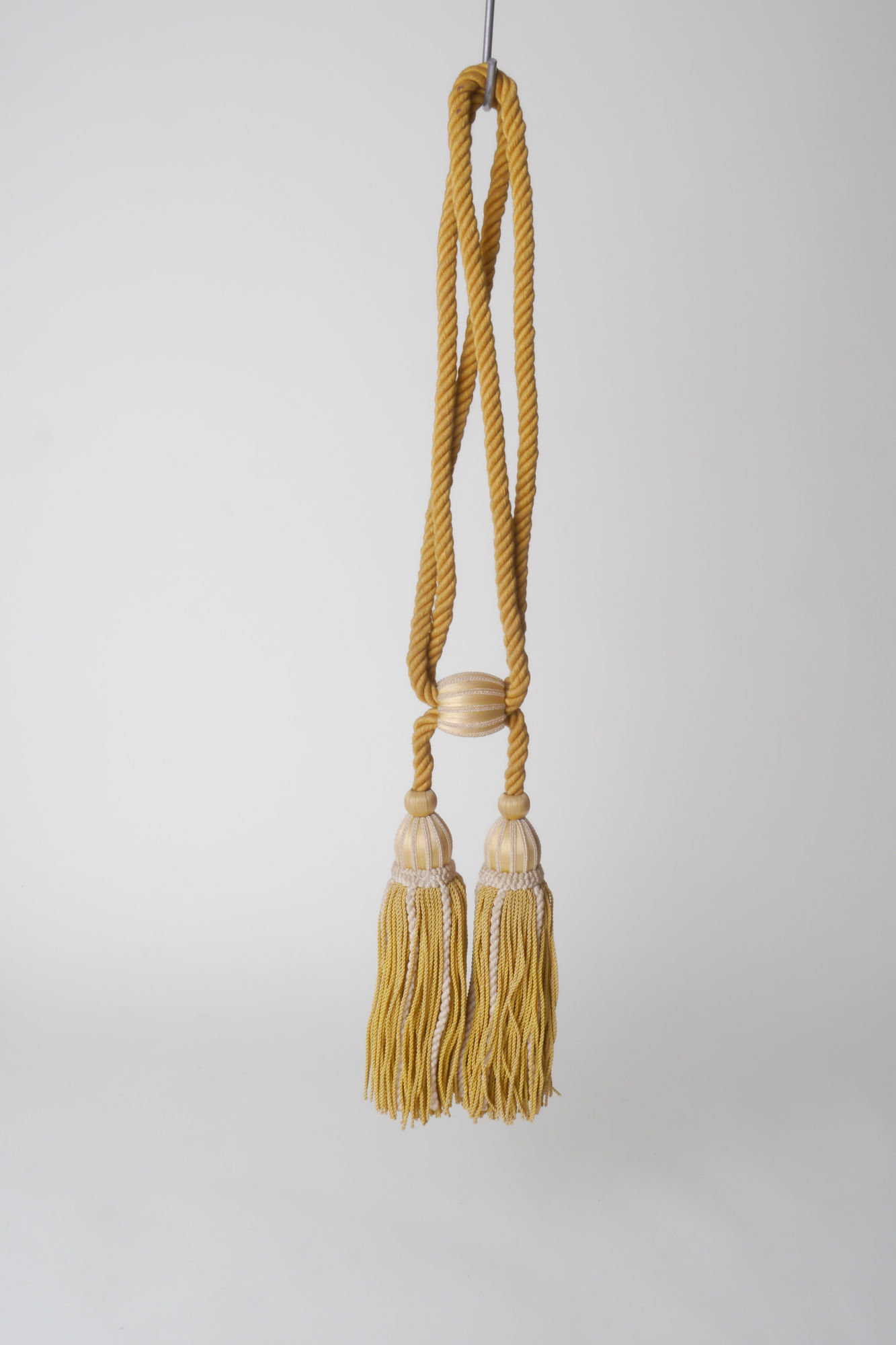 Embrasse om gordijn open te houden met 2 kwasten