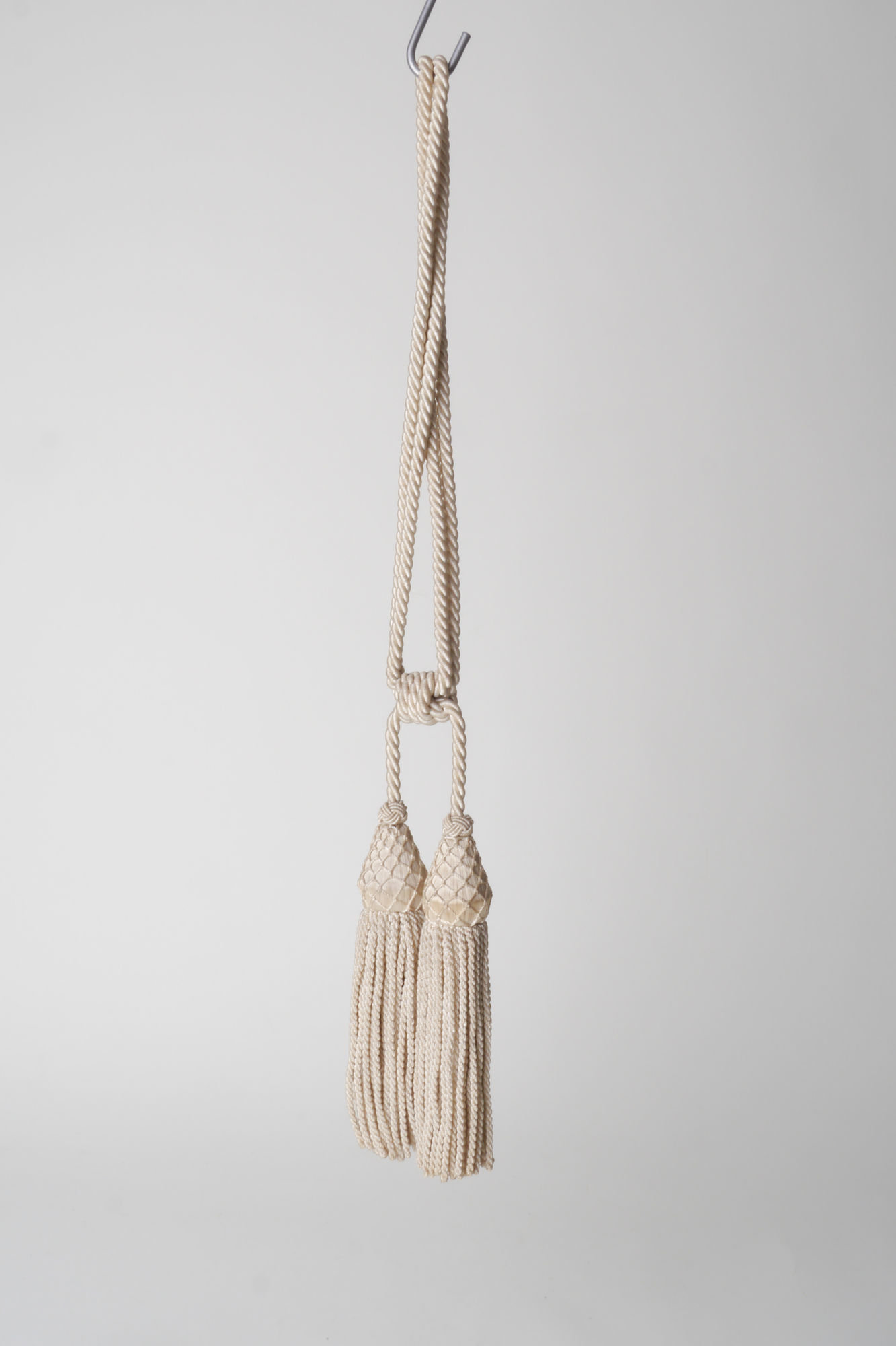 Embrasse om gordijn open te houden met 2 kwasten