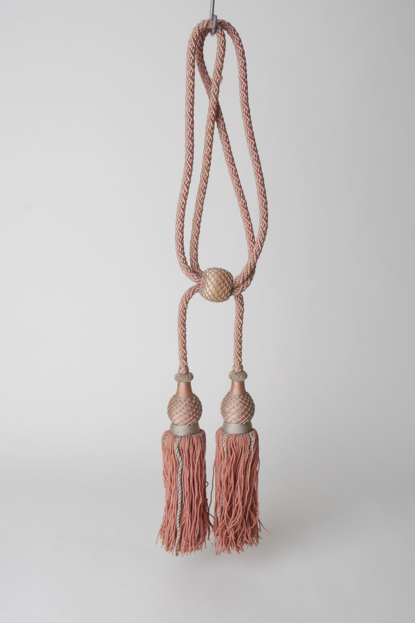 Embrasse om gordijn open te houden met 2 kwasten