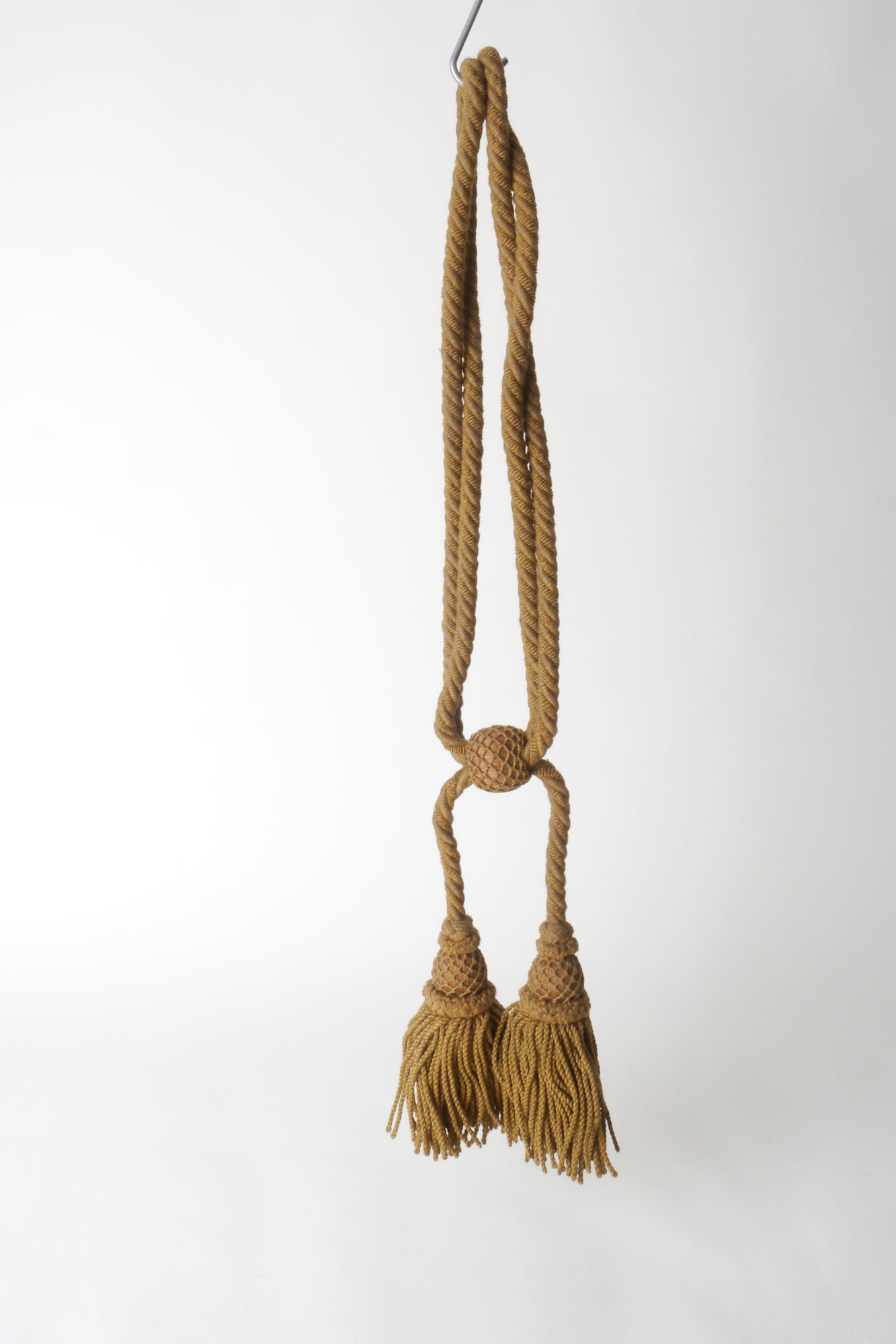 Embrasse om gordijn open te houden met 2 kwasten