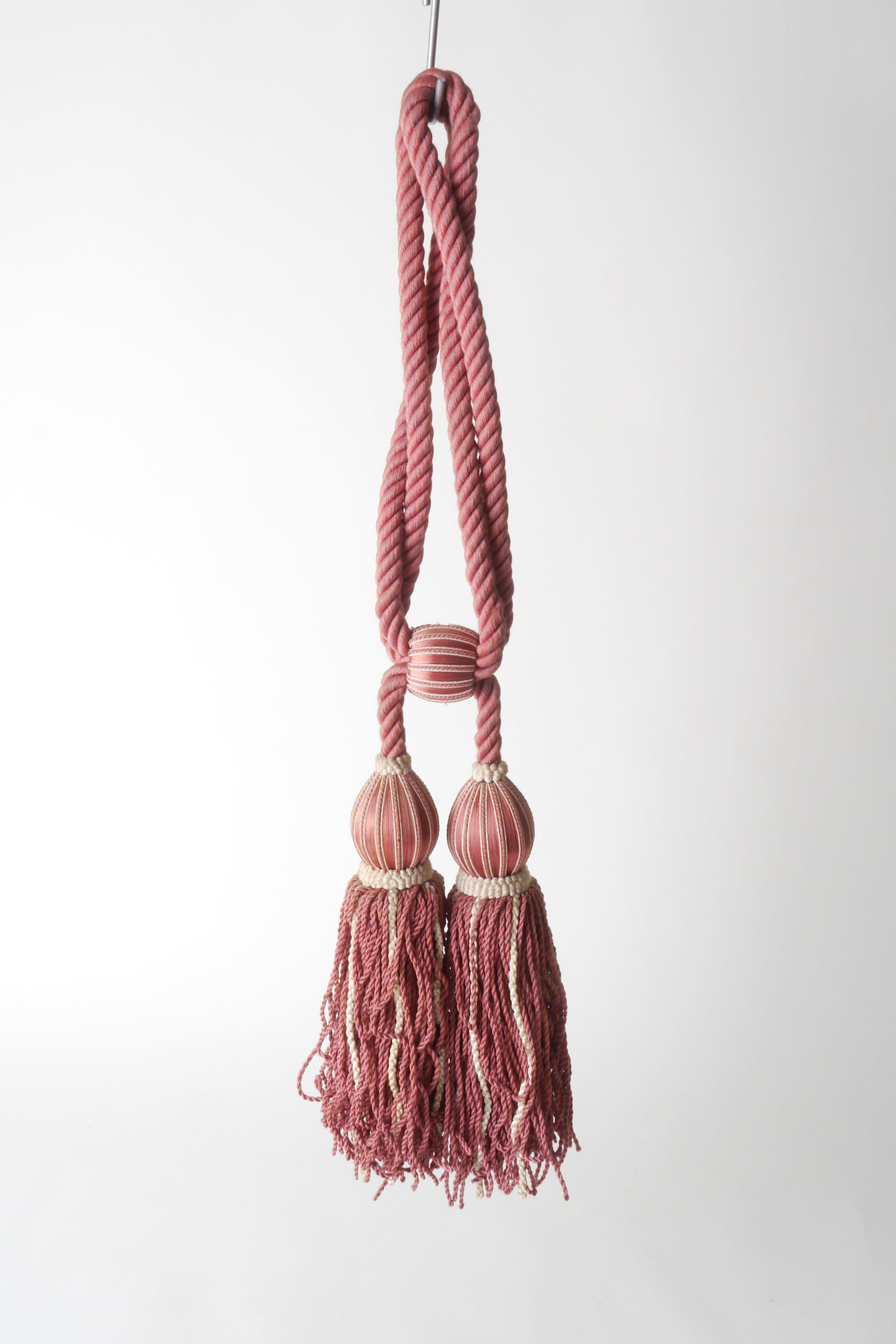 Embrasse om gordijn open te houden met 2 kwasten