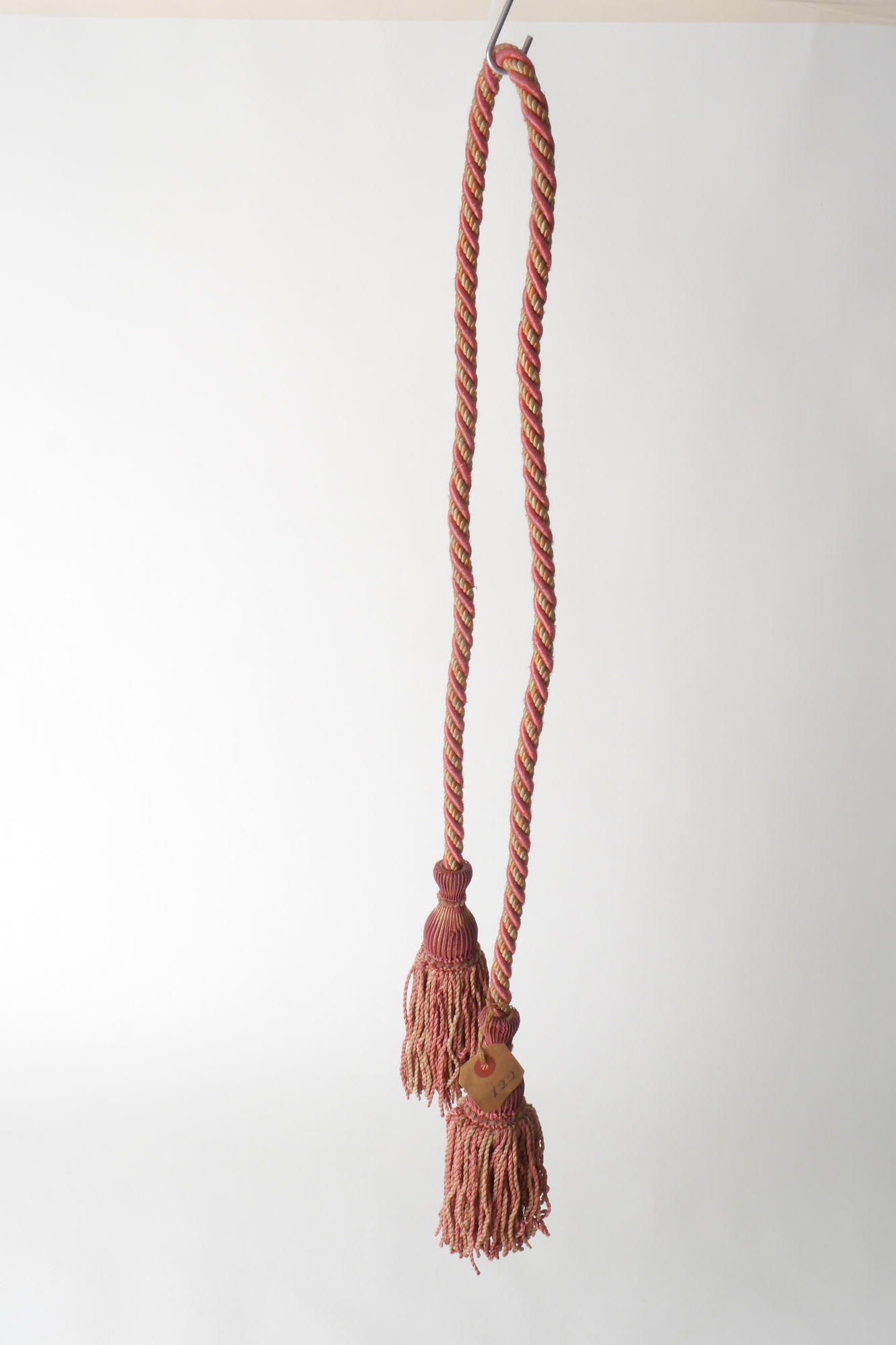 Embrasse om gordijn open te houden met 2 kwasten