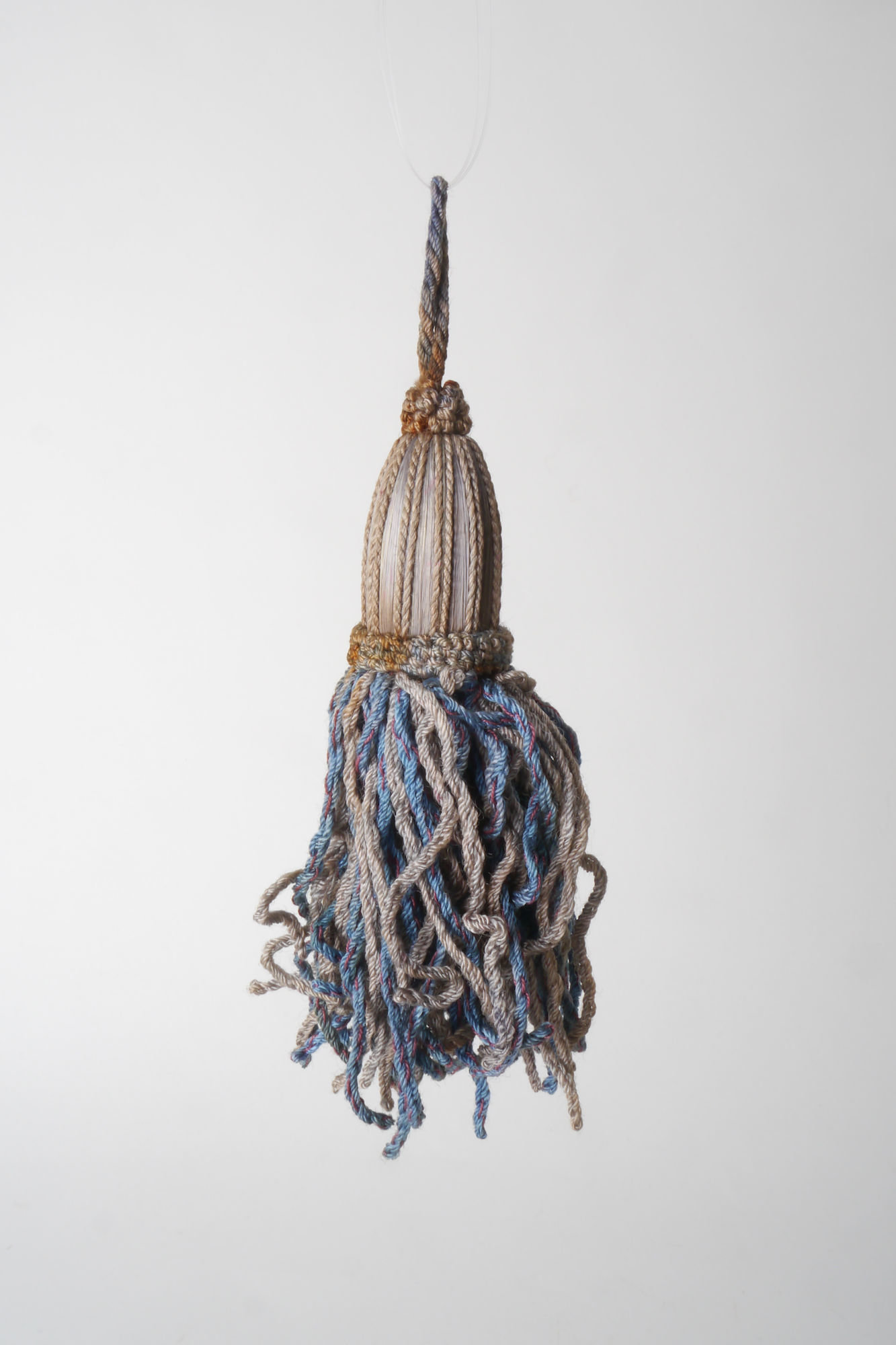 Gland of kwast met vorm, keel en rok