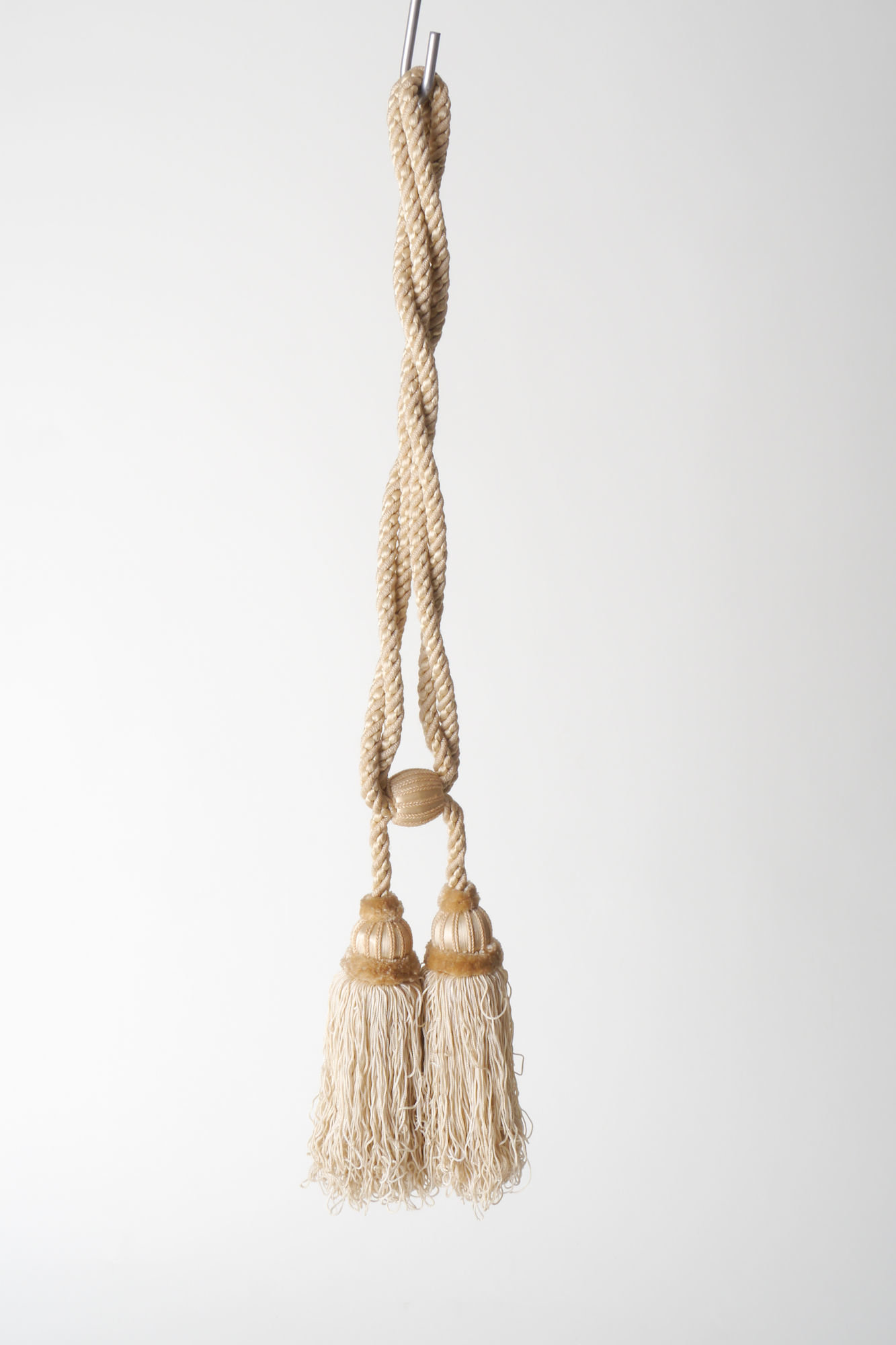 Embrasse om gordijn open te houden met 2 kwasten