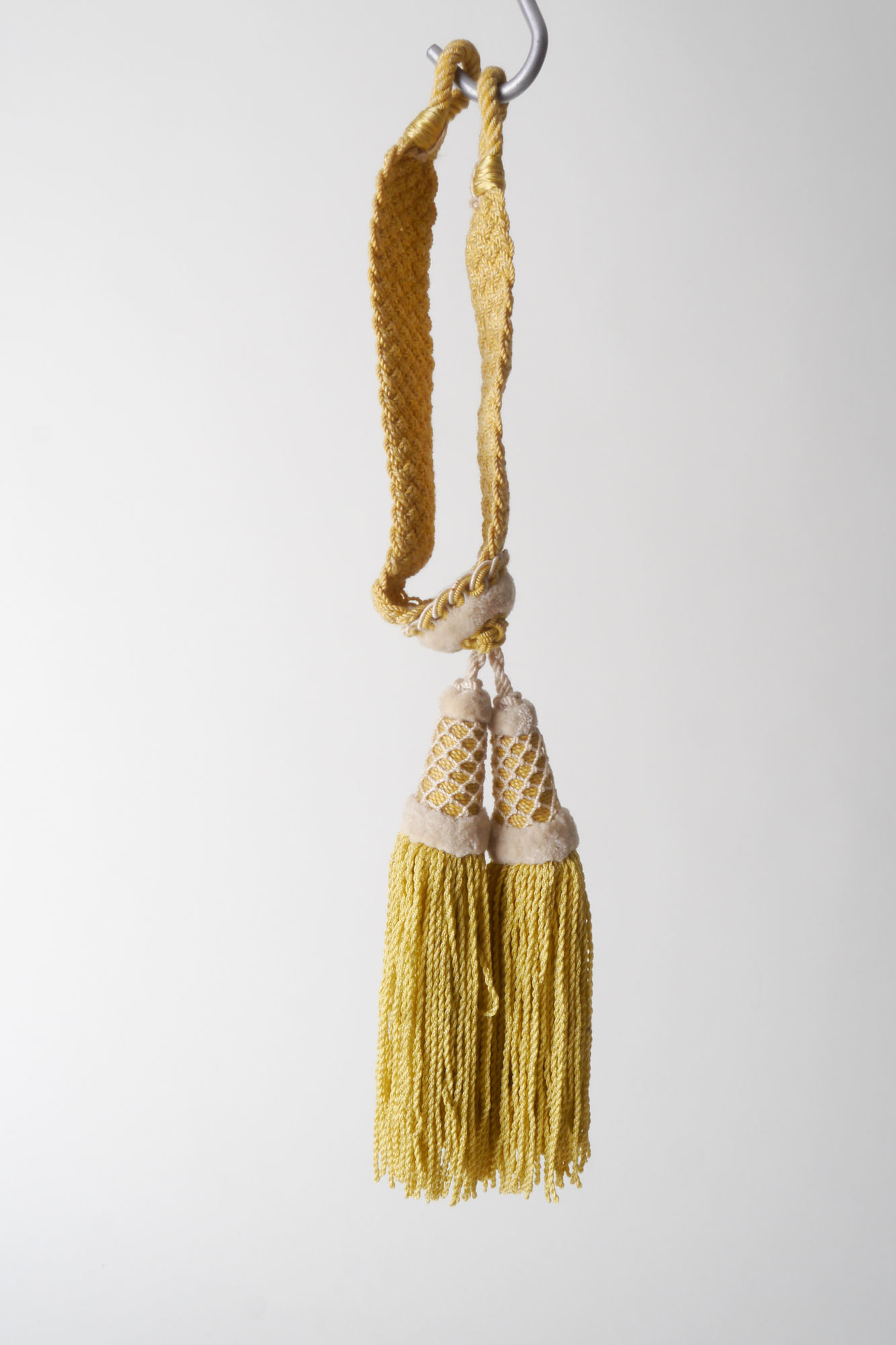 Vlakke embrasse om gordijn open te houden met 2 kwasten