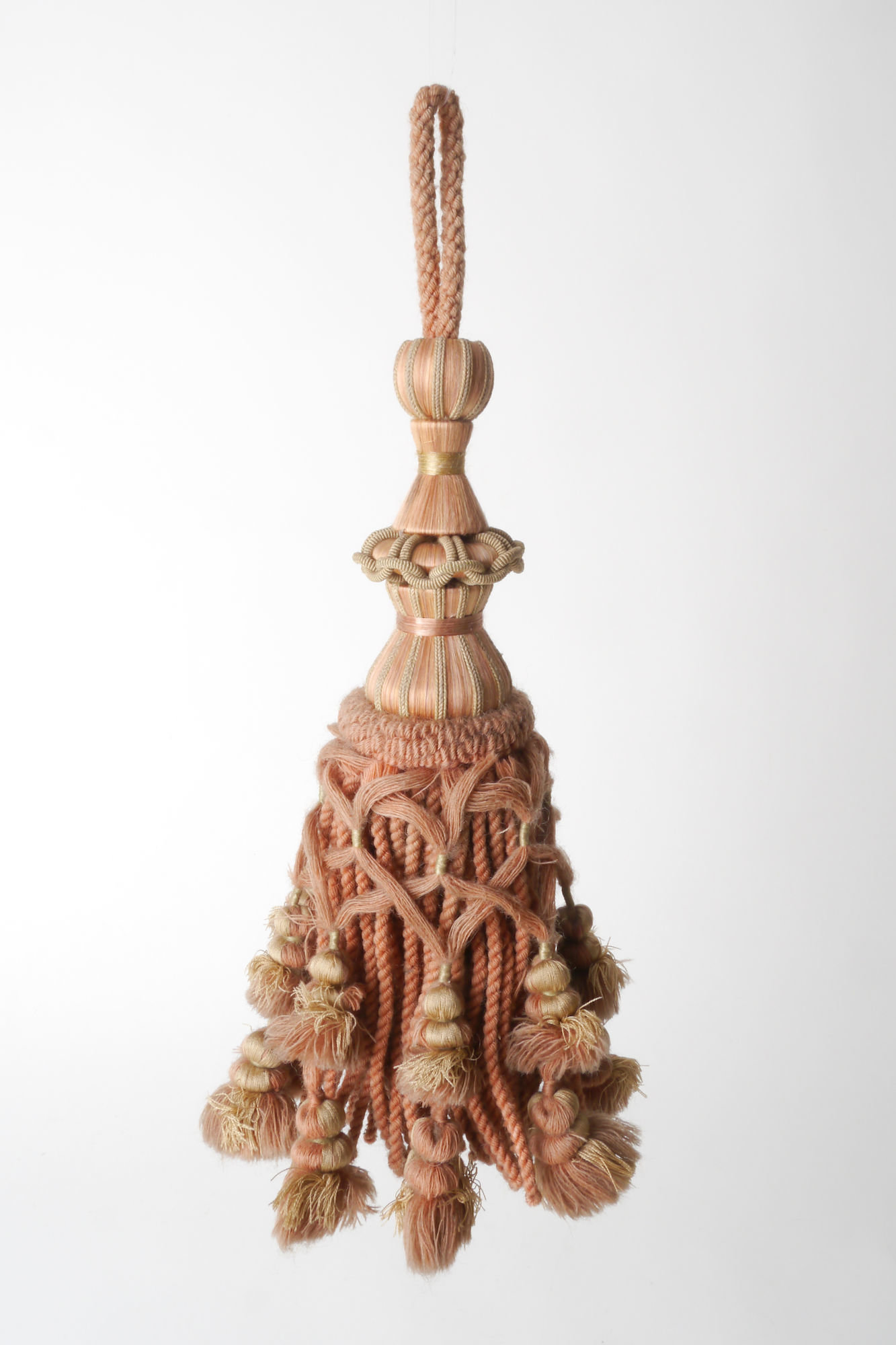 Gland of kwast met 4 vormen, keel en rok