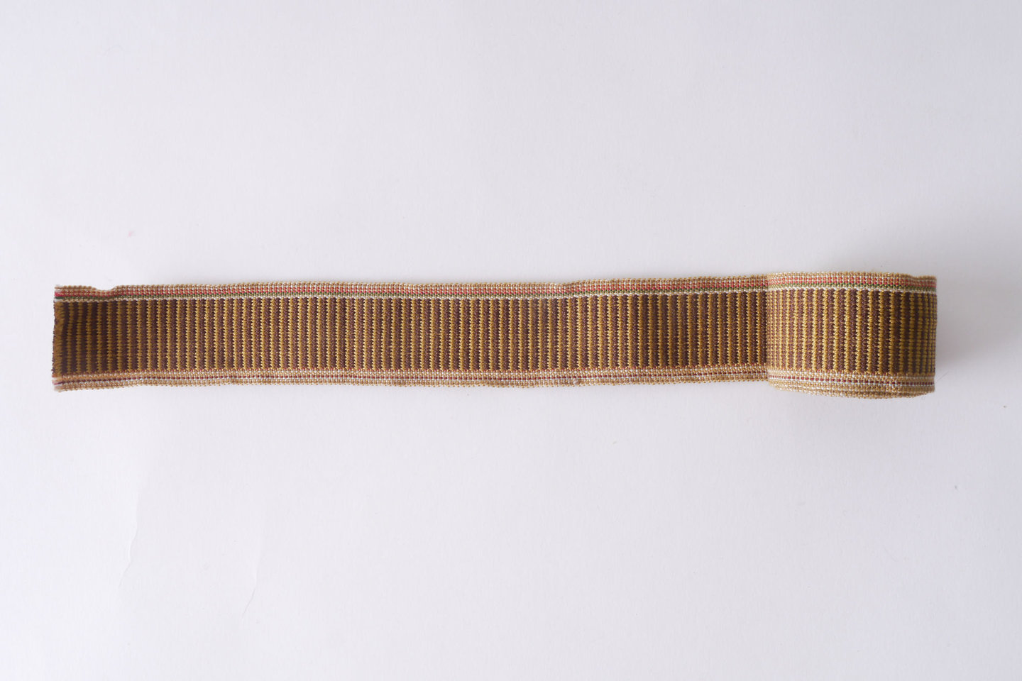 Galon of boord als onderdeel voor het vervaardigen van passement