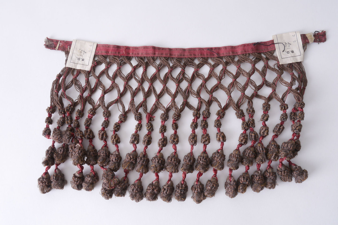 Frange als onderdeel voor het vervaardigen van passement