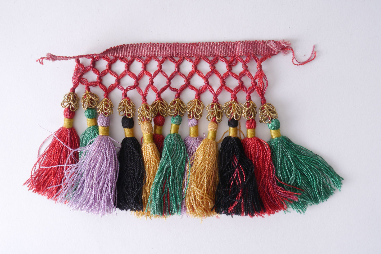 Frange als onderdeel voor het vervaardigen van passement