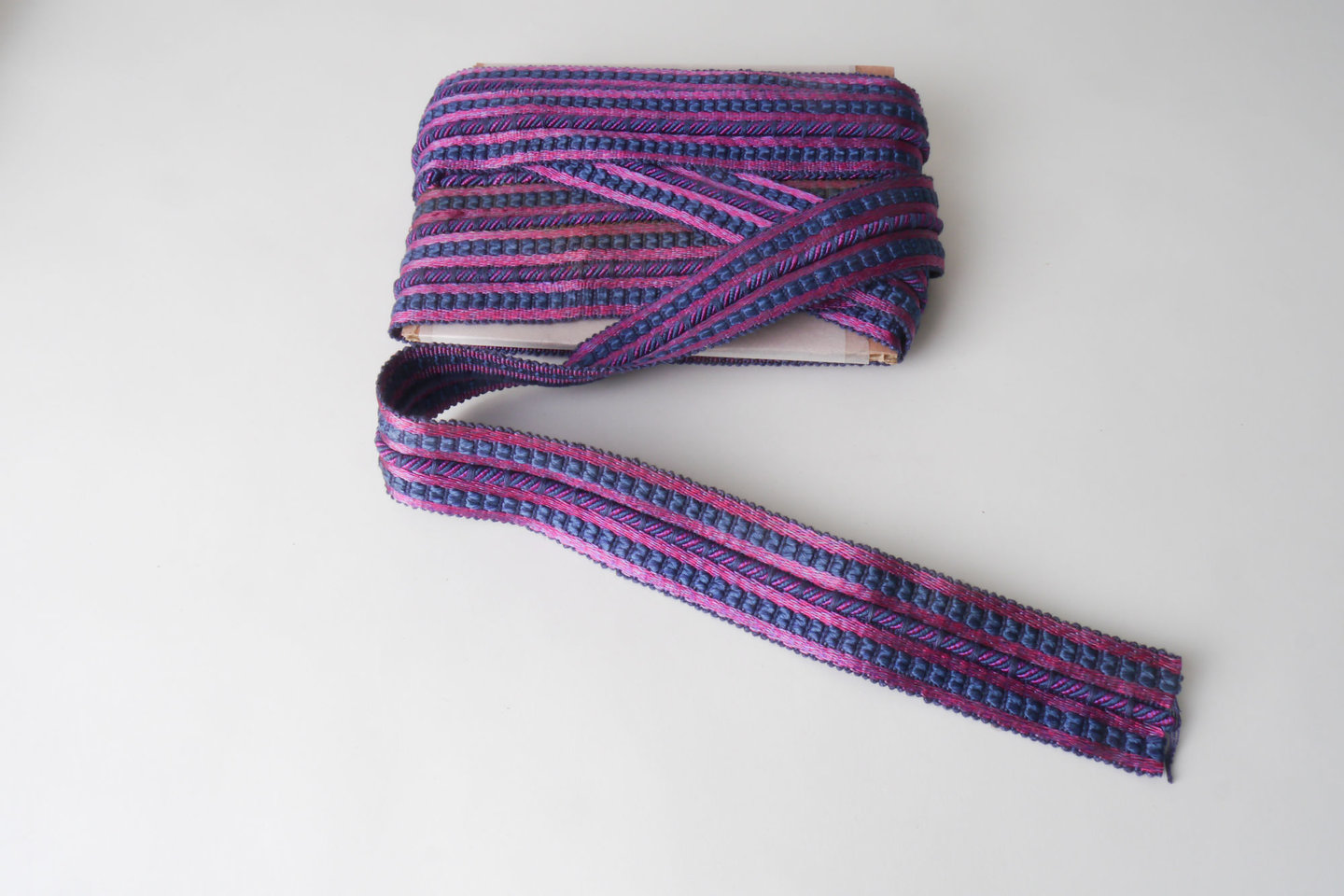 Galon of boord als onderdeel voor het vervaardigen van passement