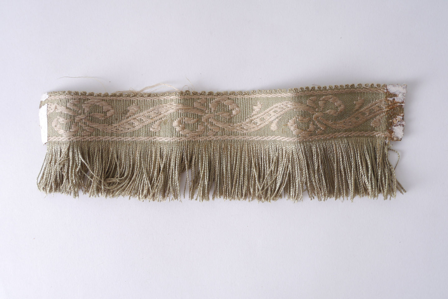 Effilé als onderdeel voor het vervaardigen van passement