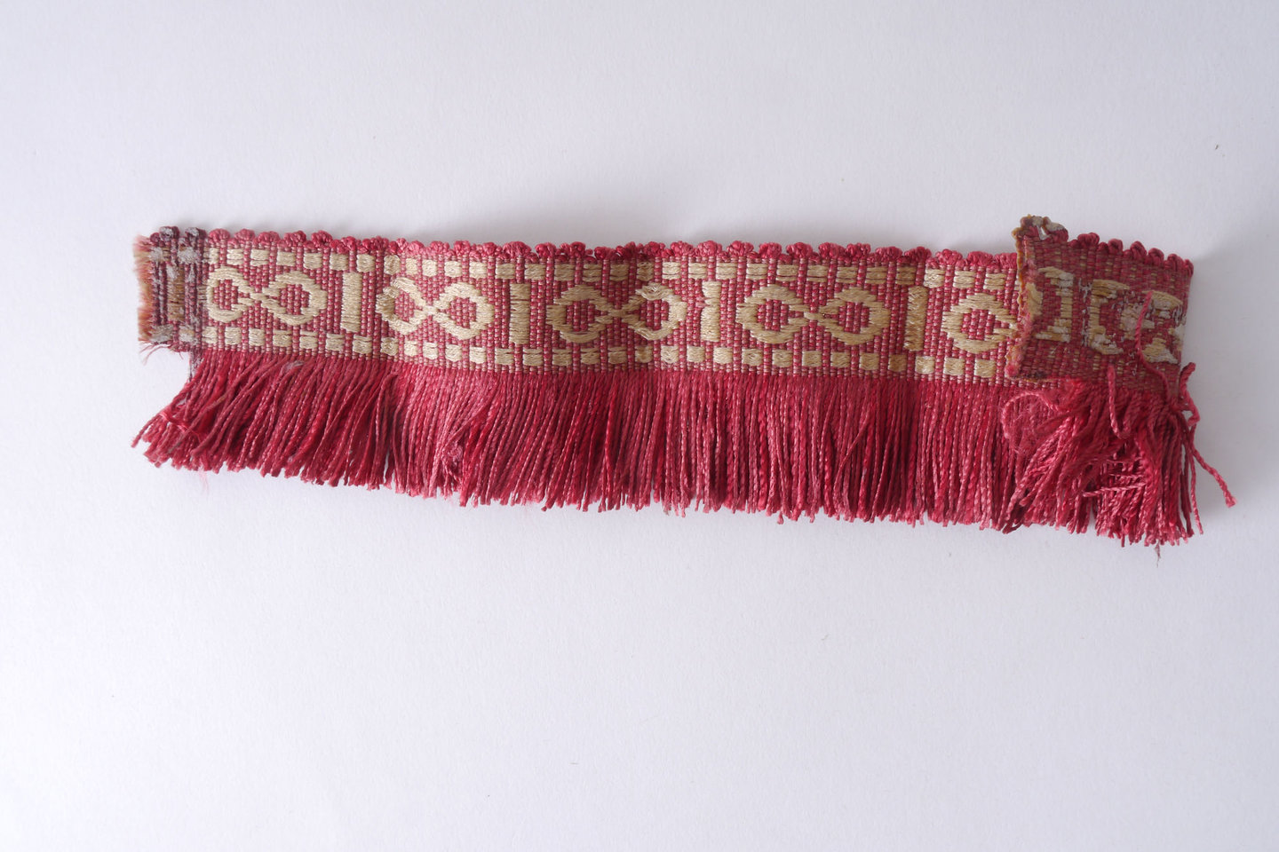 Effilé als onderdeel voor het vervaardigen van passement