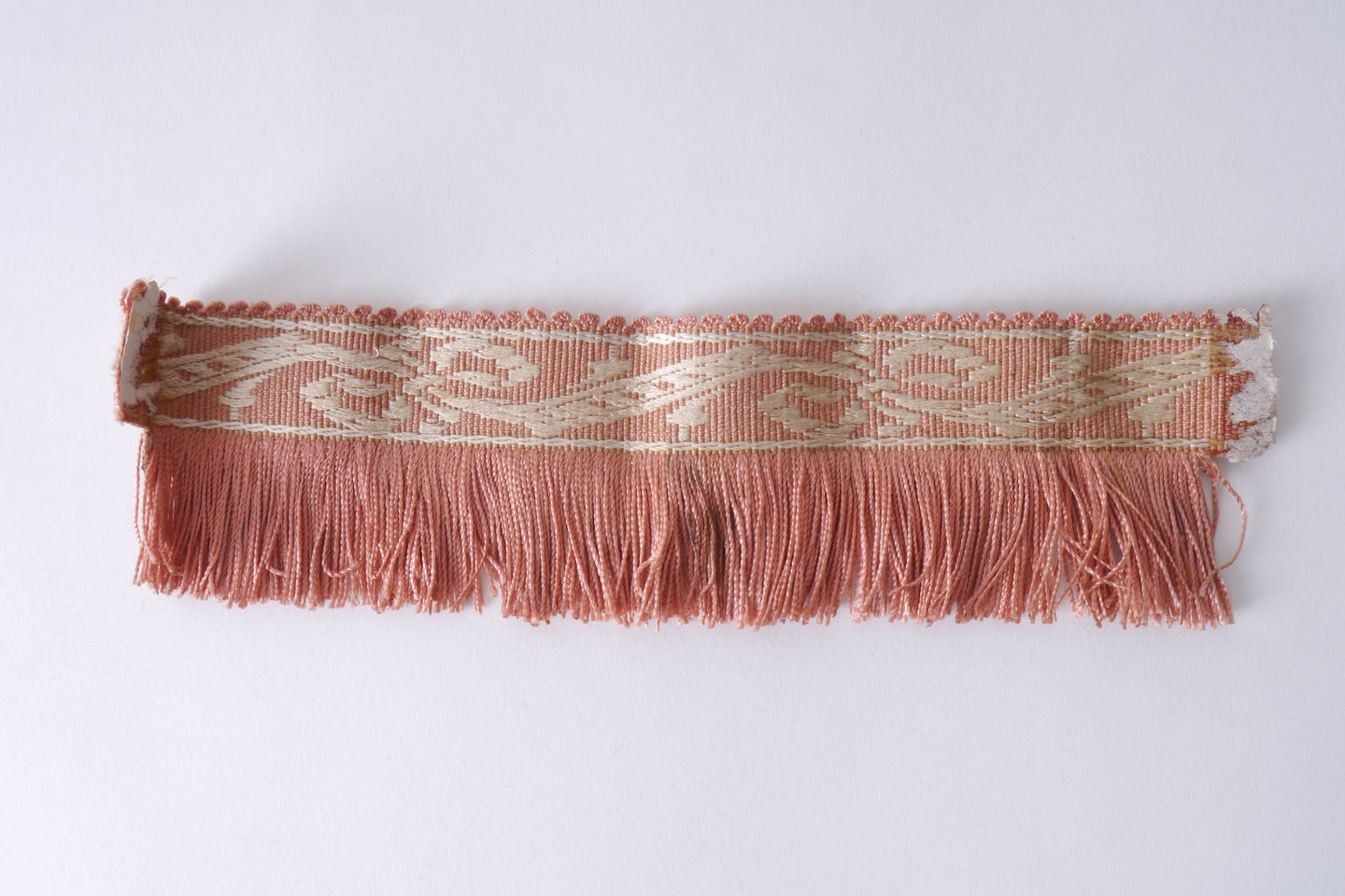 Effilé als onderdeel voor het vervaardigen van passement