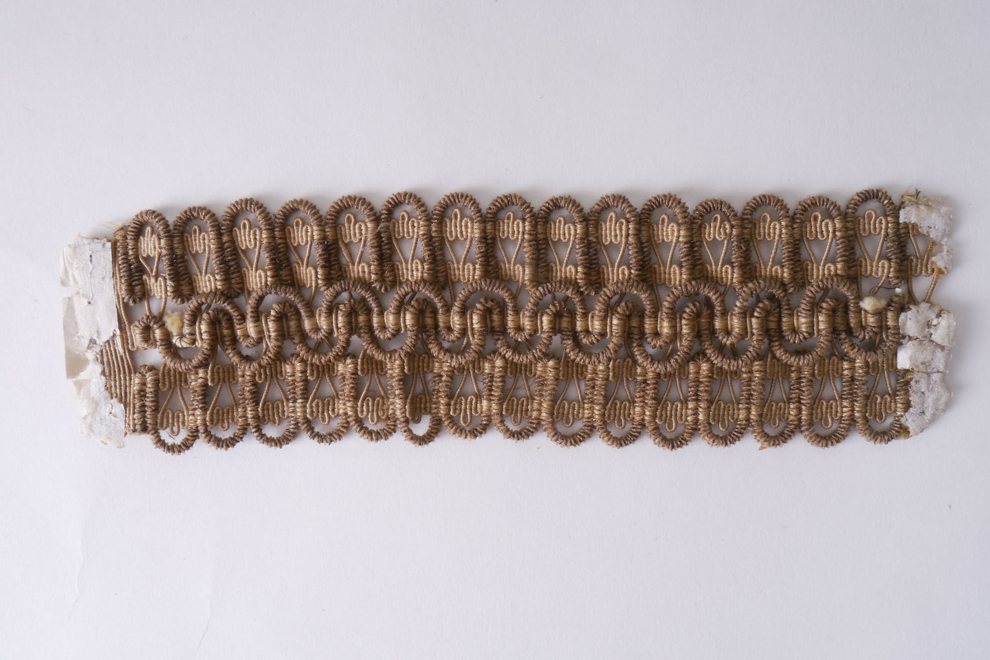 Galon of boord als onderdeel voor het vervaardigen van passement