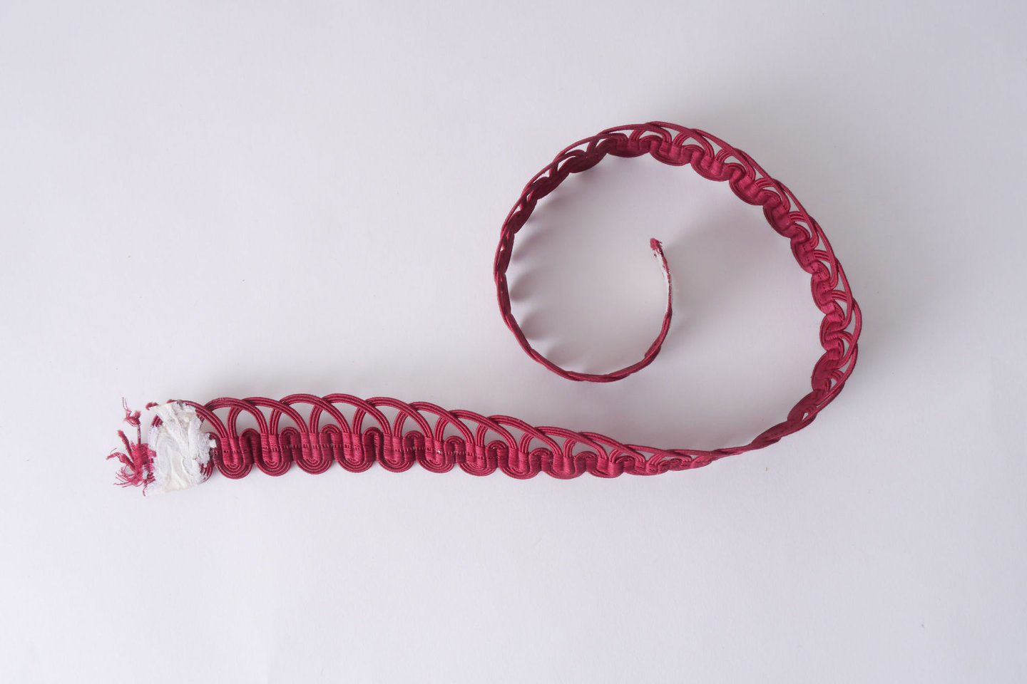 Crête als ornament voor het vervaardigen van passement