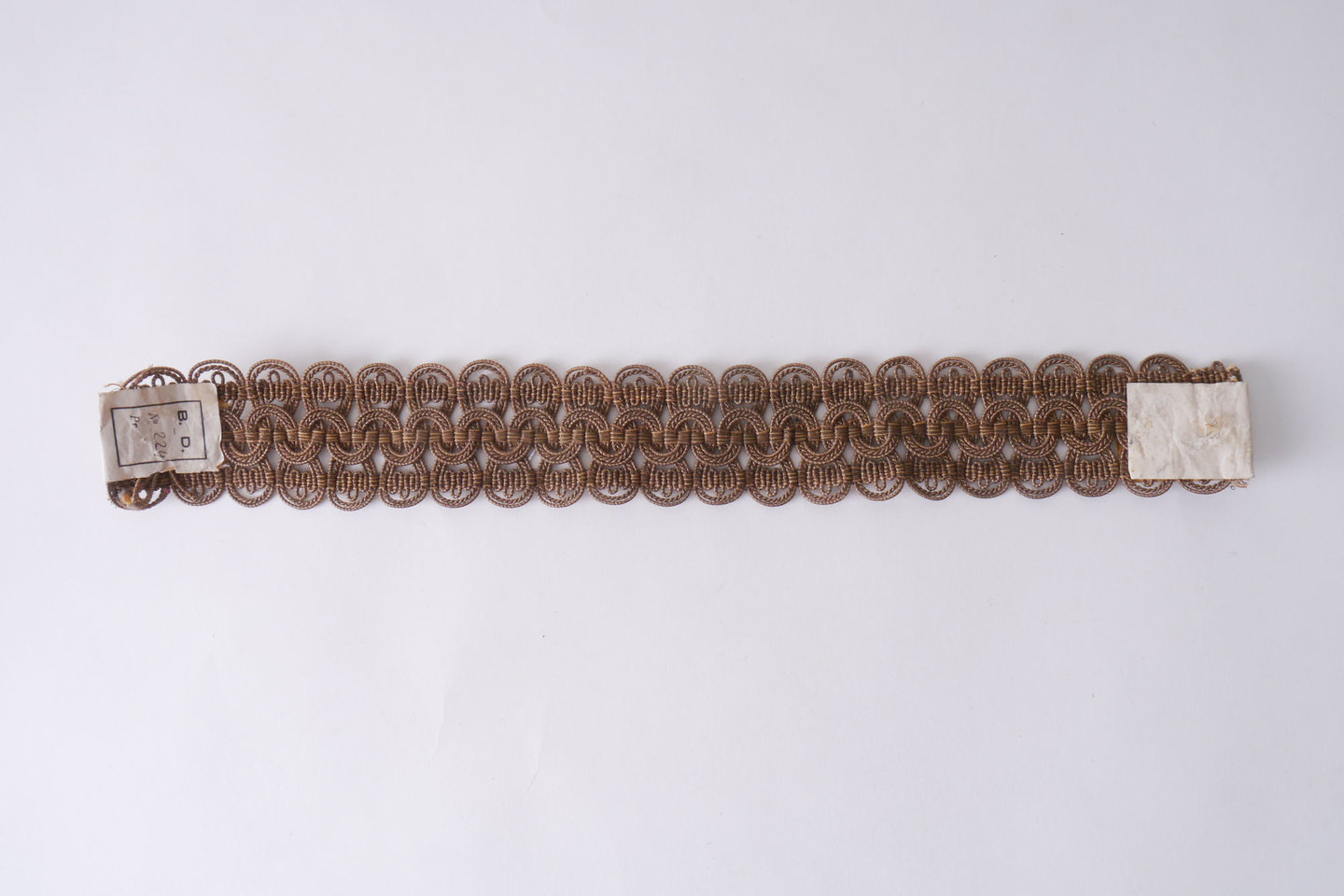 Galon of boord als onderdeel voor het vervaardigen van passement