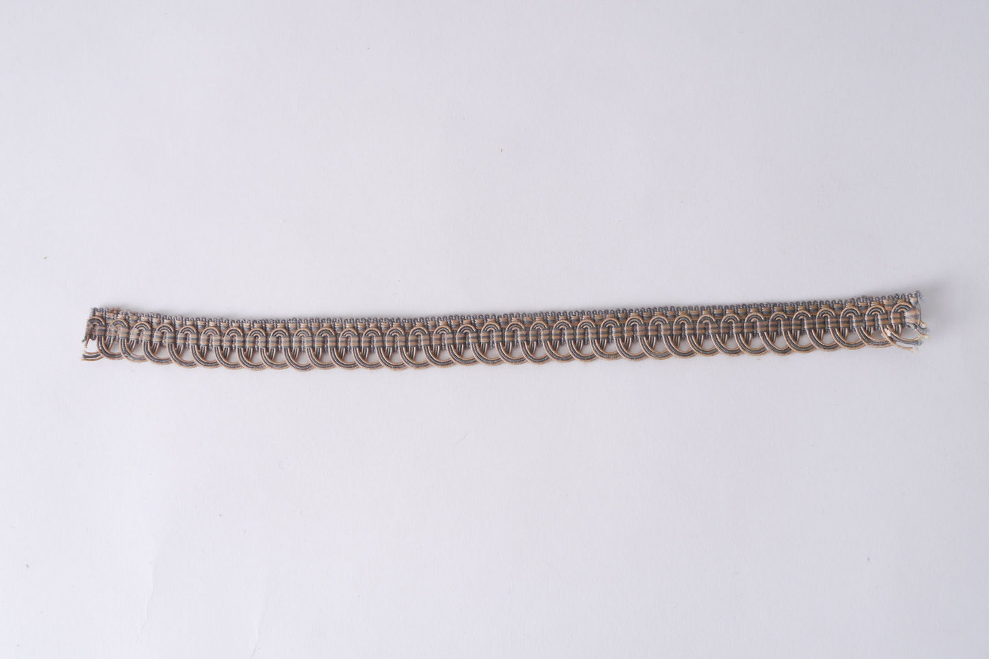 Crête als ornament voor het vervaardigen van passement