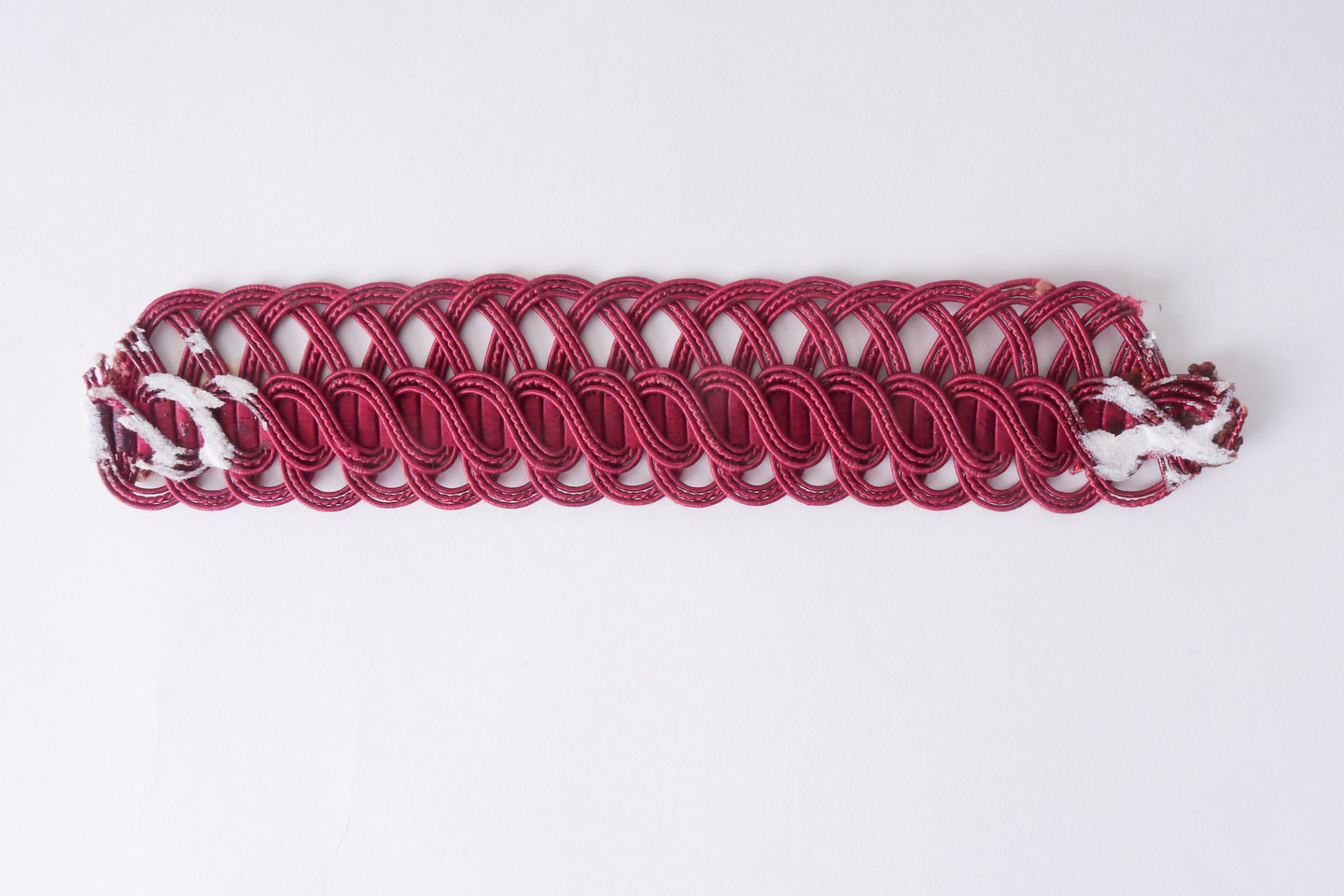 Crête als ornament voor het vervaardigen van passement