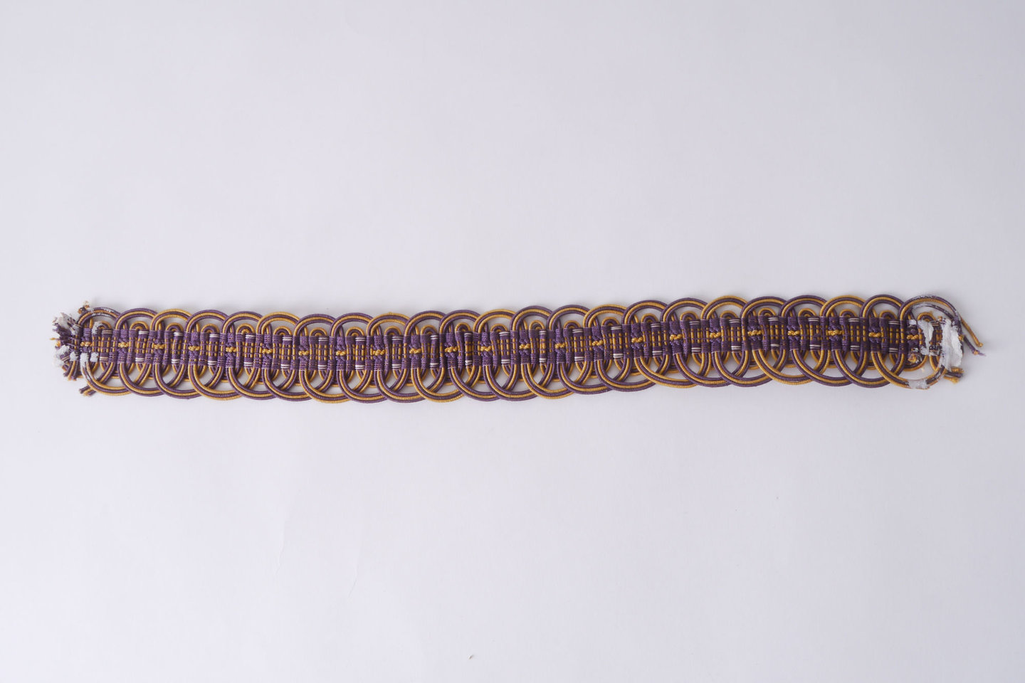 Crête als ornament voor het vervaardigen van passement